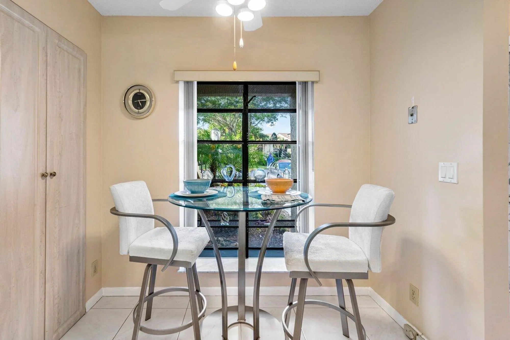 Property Slideshow image 11 of 66 | 5087 oak hill ln apt 315, Delray Beach, FL, 33484