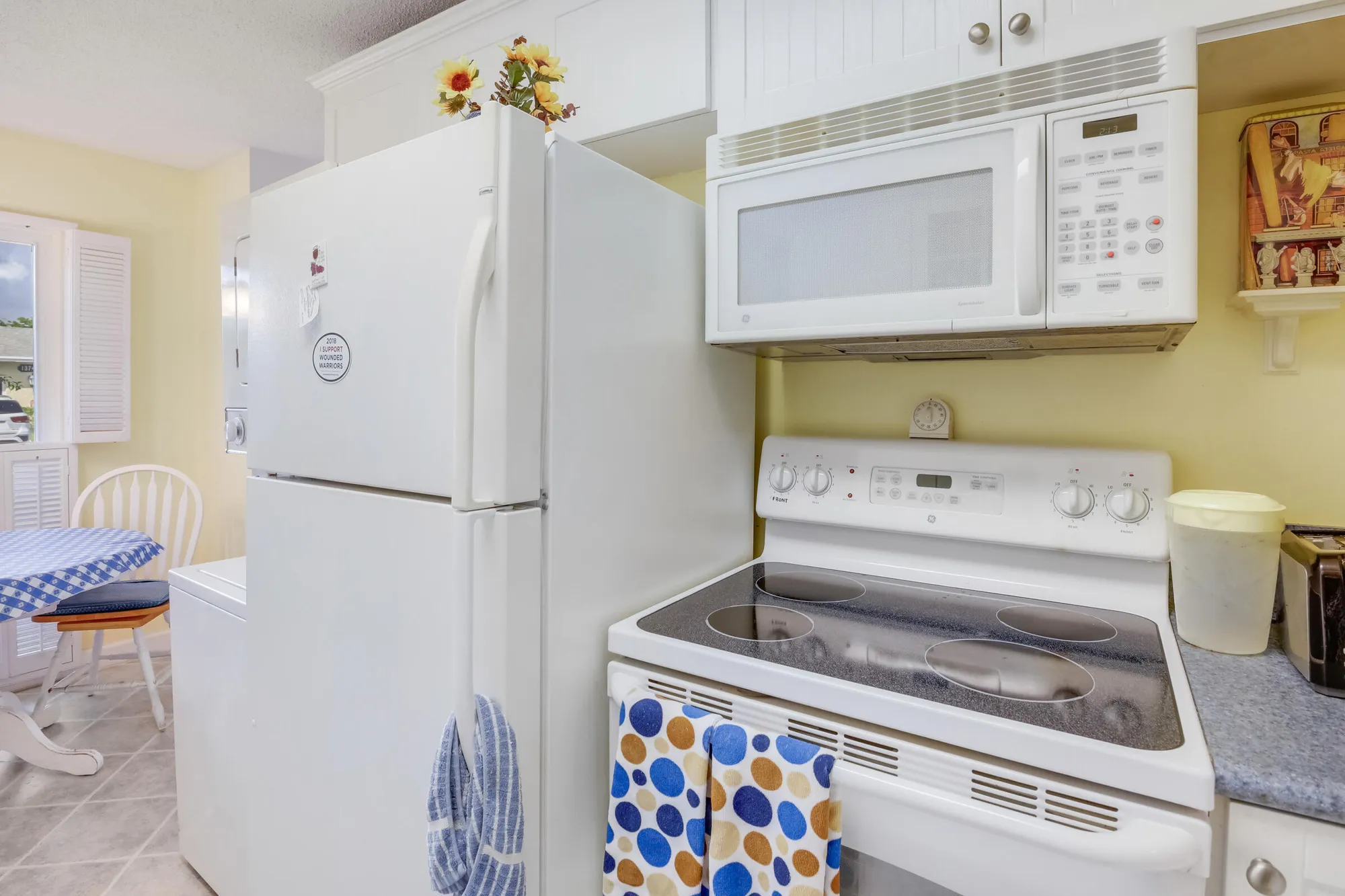 Property Slideshow image 13 of 36 | 13735 flora pl c, Delray Beach, FL, 33484