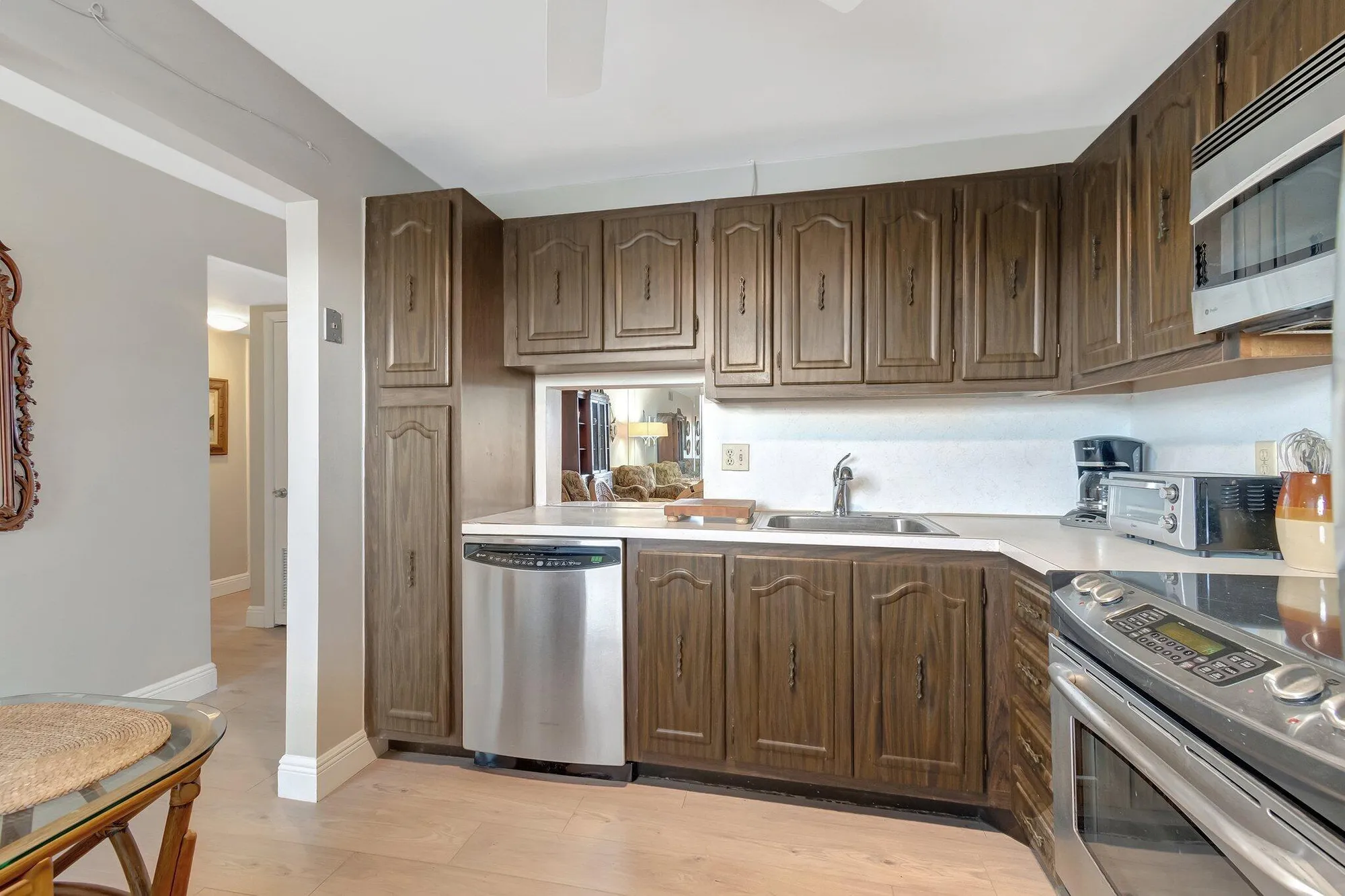 Property Slideshow image 14 of 46 | 2300 ne 1st ln apt 307, Boynton Beach, FL, 33435