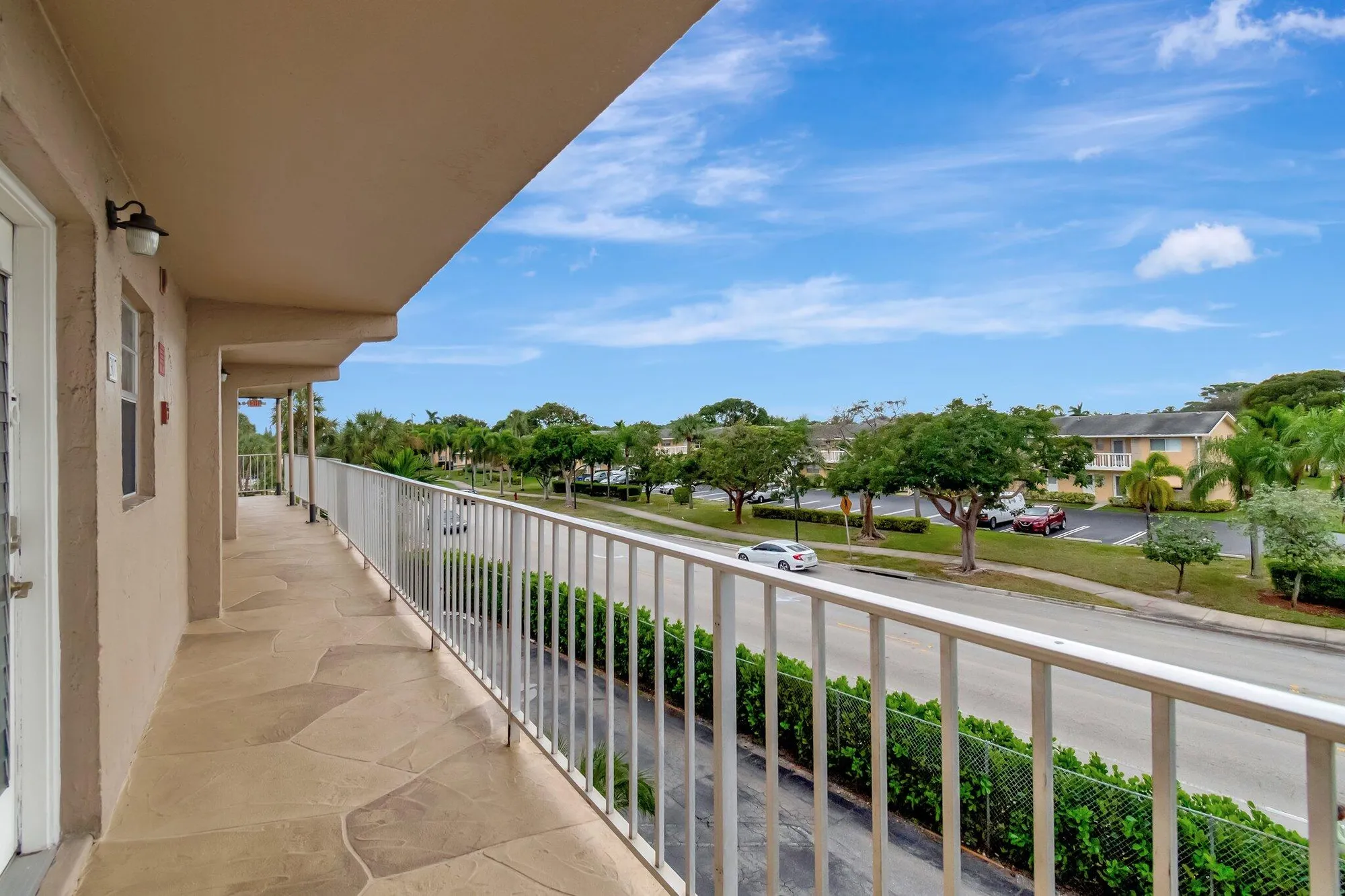 Property Slideshow image 35 of 46 | 2300 ne 1st ln apt 307, Boynton Beach, FL, 33435