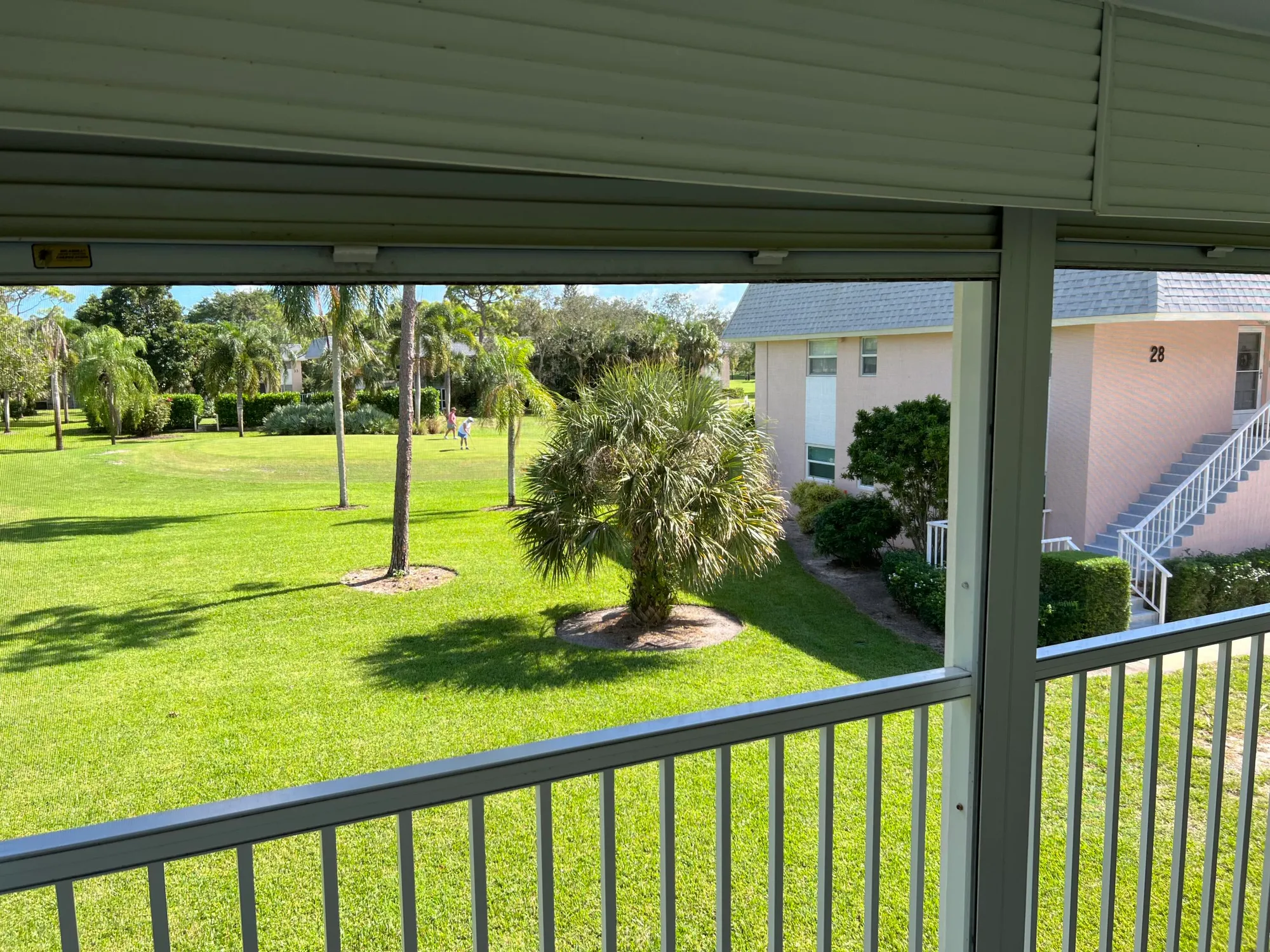 Property Slideshow image 14 of 23 | 18081 se country club dr 290, Jupiter, FL, 33469