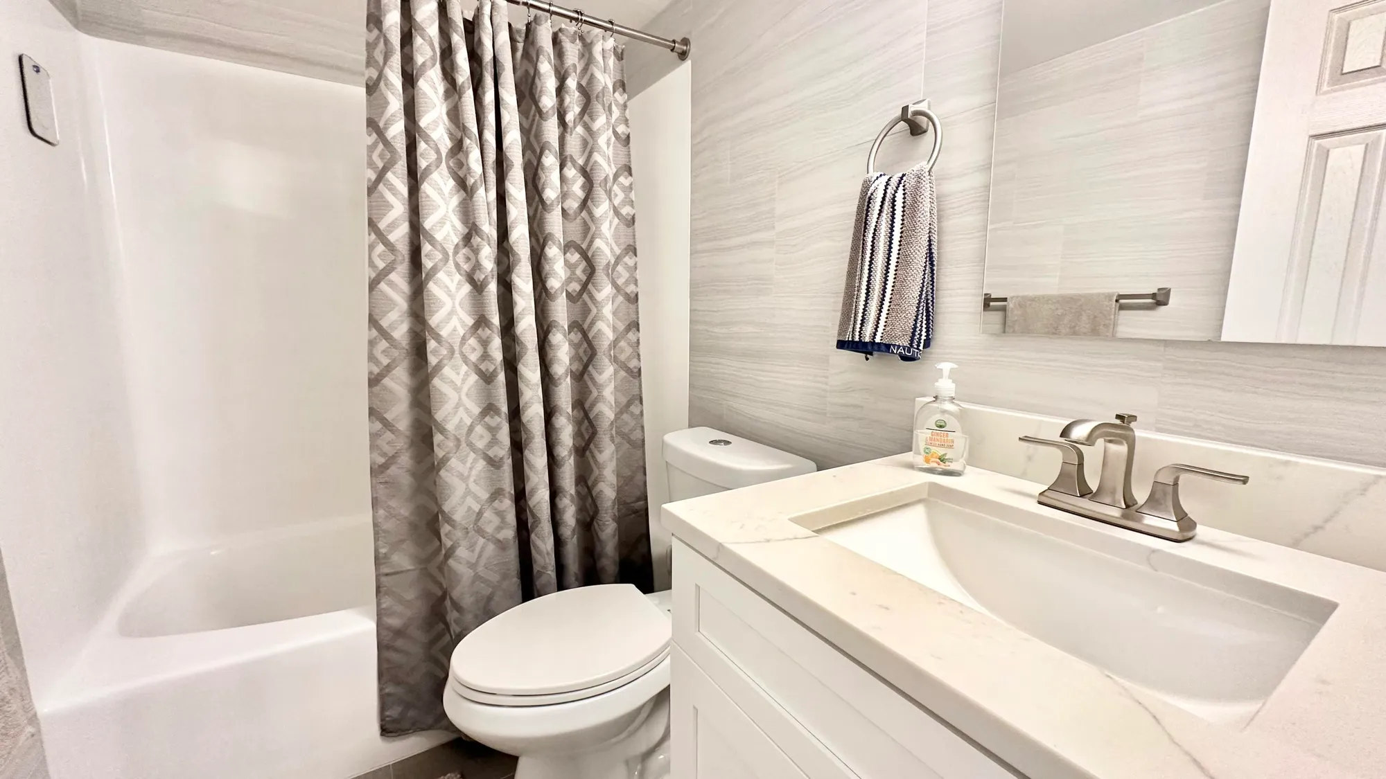 Property Slideshow image 11 of 25 | 154 lake meryl dr apt 257, West Palm Beach, FL, 33411