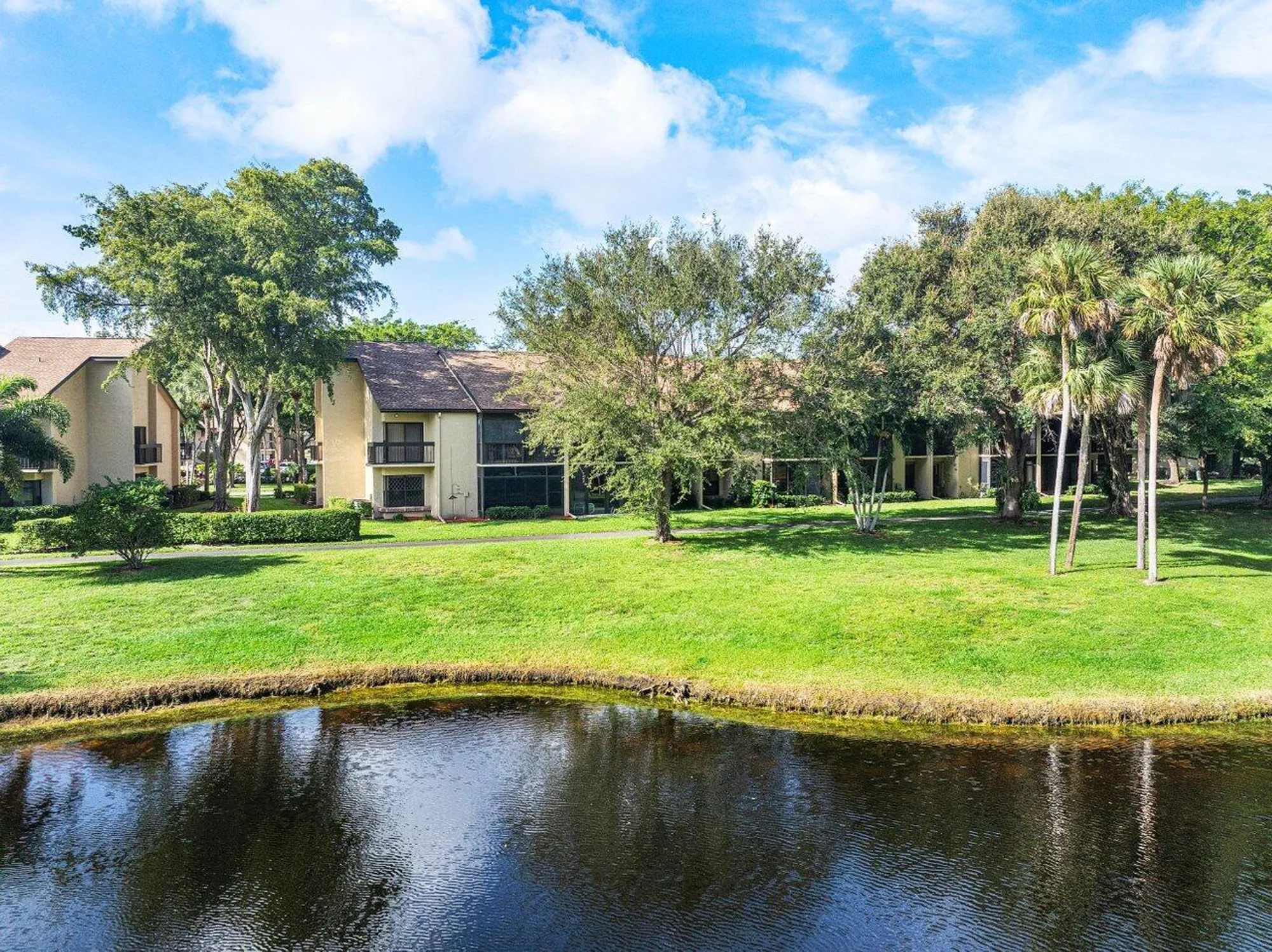 Property Slideshow image 30 of 66 | 5087 oak hill ln apt 315, Delray Beach, FL, 33484