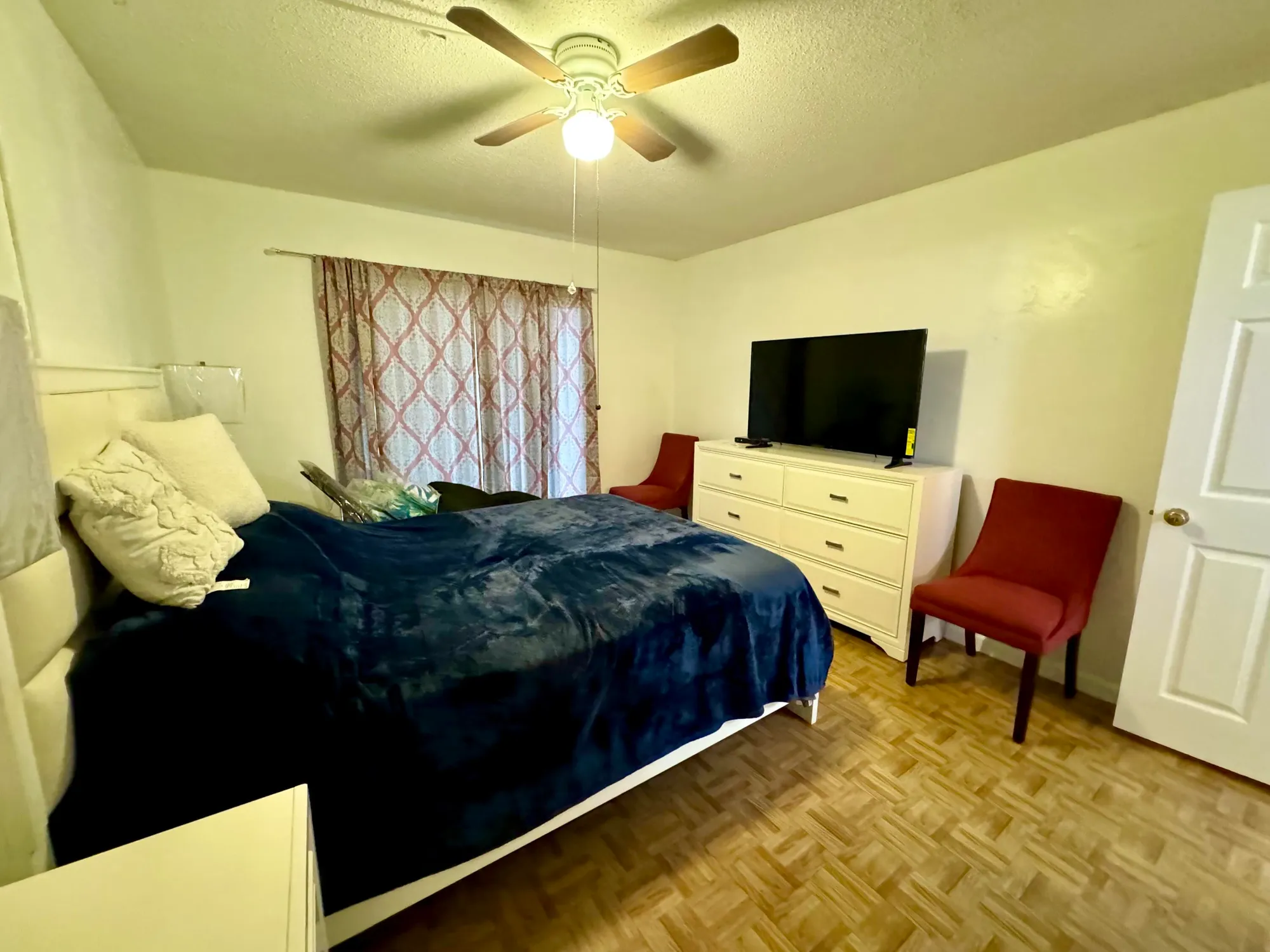 Property Slideshow image 12 of 15 | 2581 garden dr 309, Lake Worth, FL, 33461