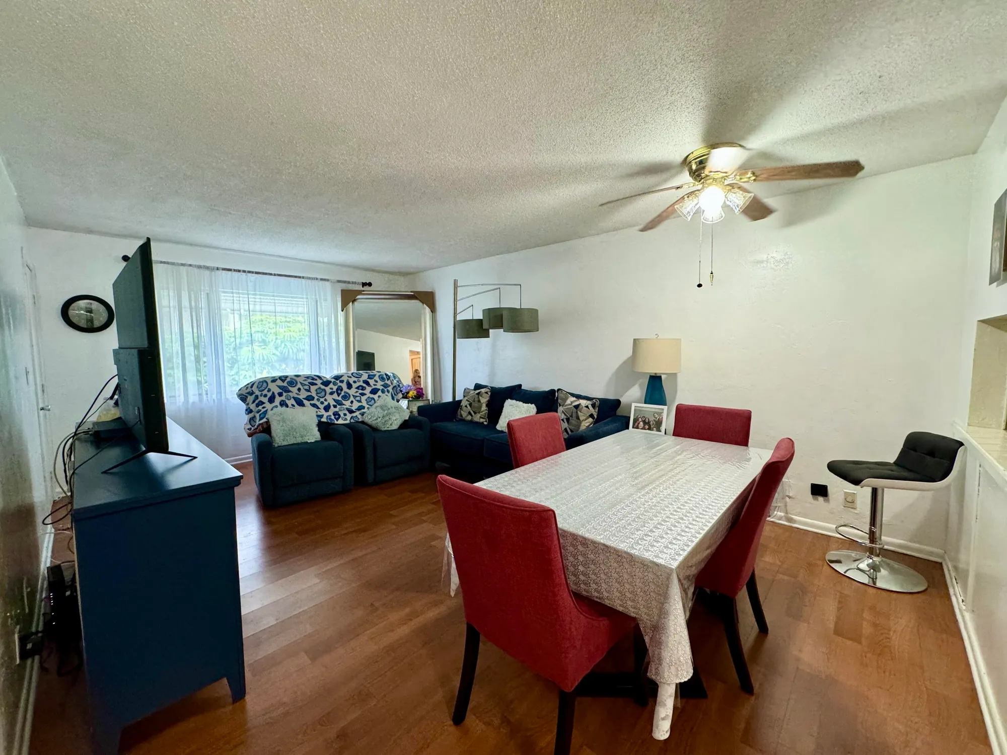 Property Slideshow image 9 of 15 | 2581 garden dr 309, Lake Worth, FL, 33461