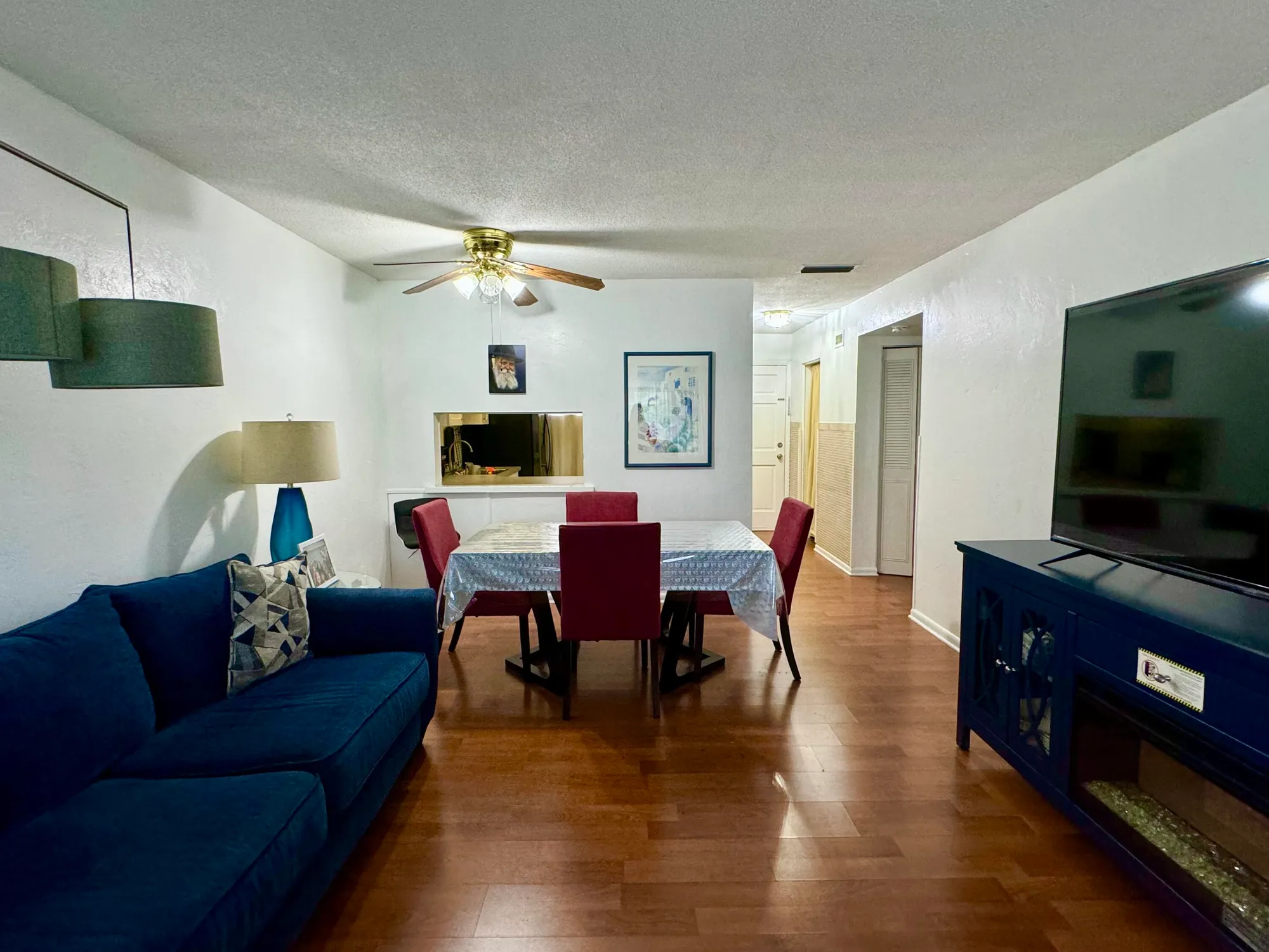 Property Slideshow image 6 of 15 | 2581 garden dr 309, Lake Worth, FL, 33461
