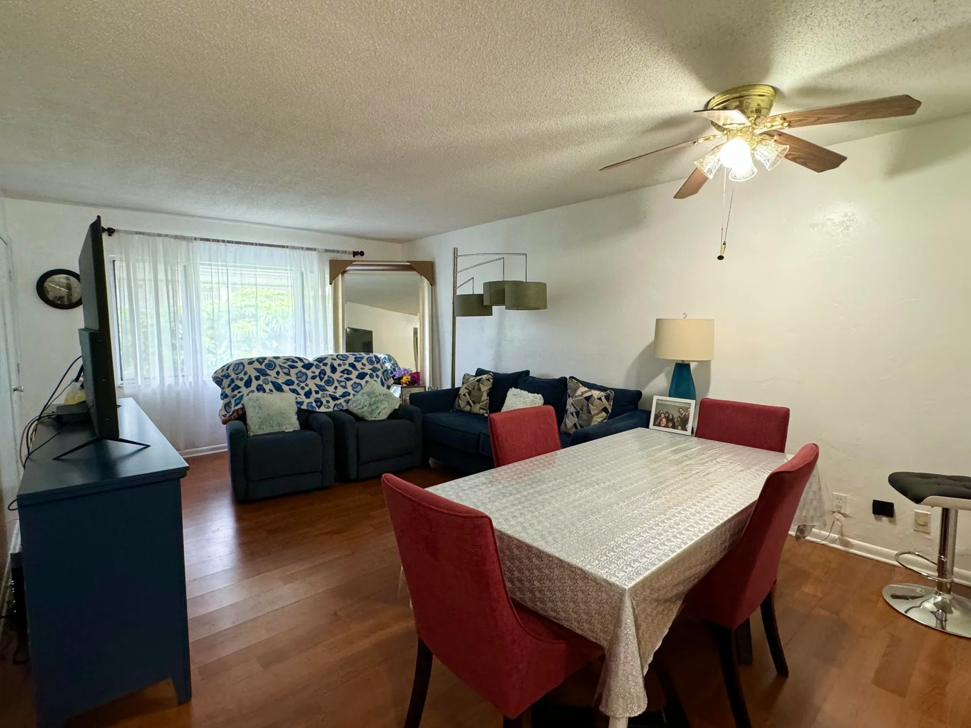Property Slideshow image 8 of 15 | 2581 garden dr 309, Lake Worth, FL, 33461