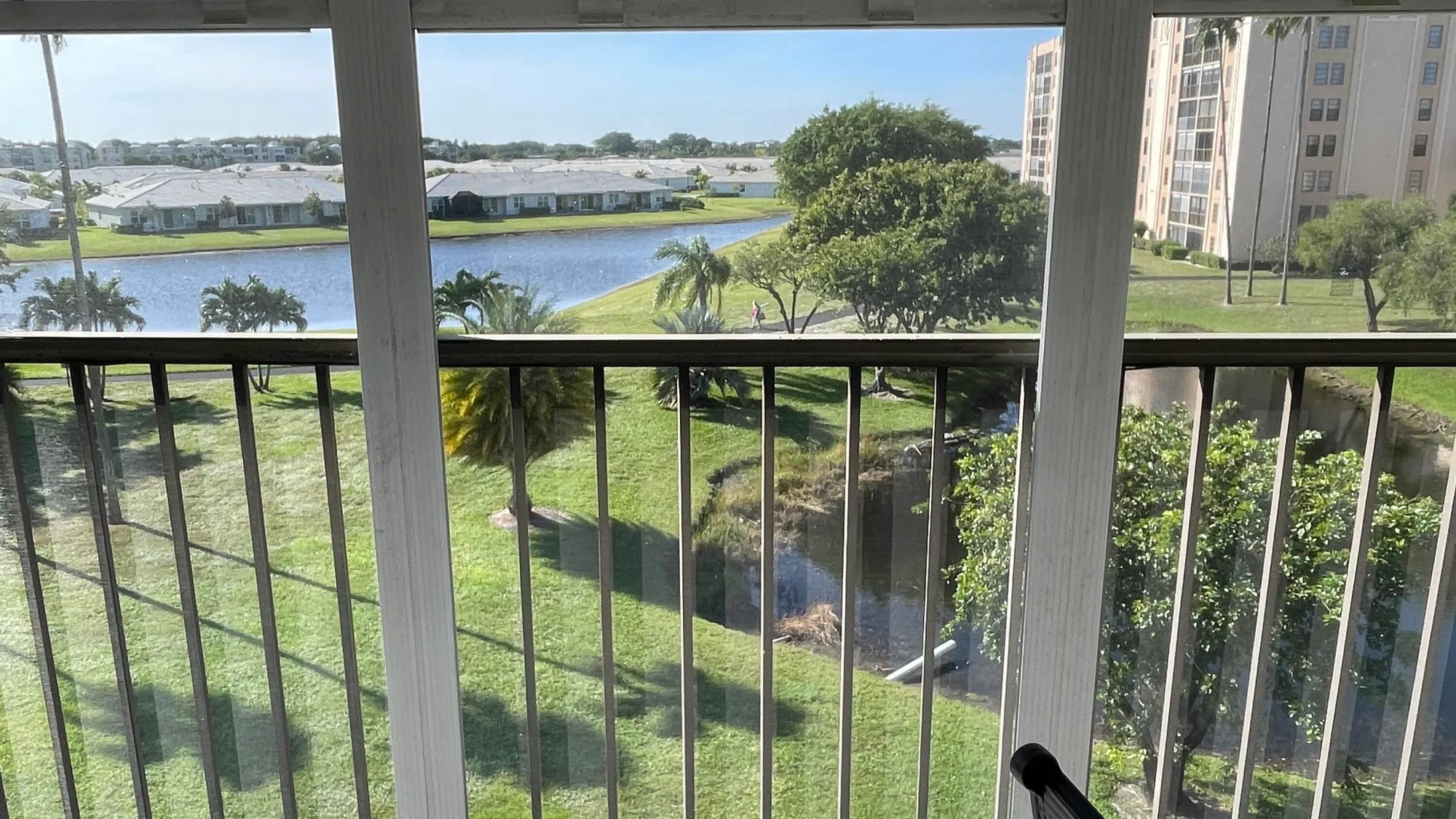 Property Slideshow image 33 of 41 | 6936 huntington ln 405, Delray Beach, FL, 33446