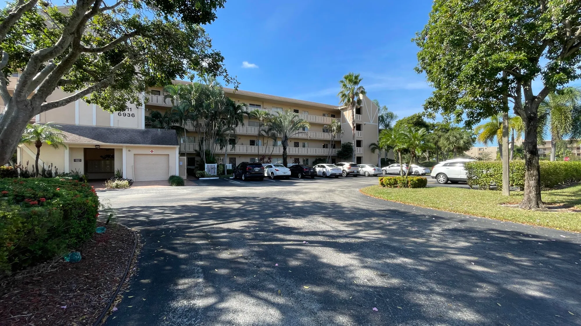 Property Slideshow image 41 of 41 | 6936 huntington ln 405, Delray Beach, FL, 33446