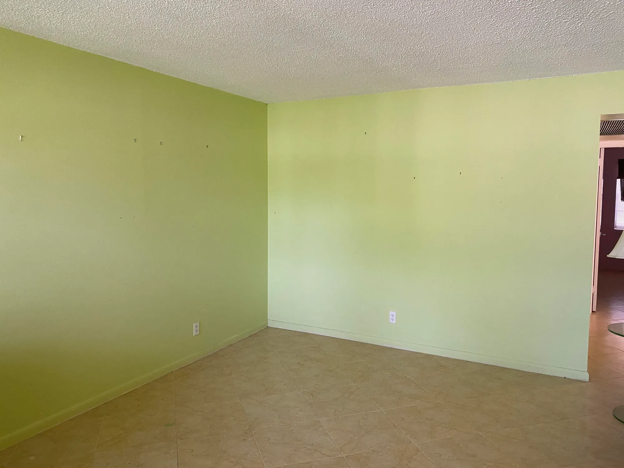 Property Slideshow image 5 of 40 | 95 cambridge e unit e, West Palm Beach, FL, 33417