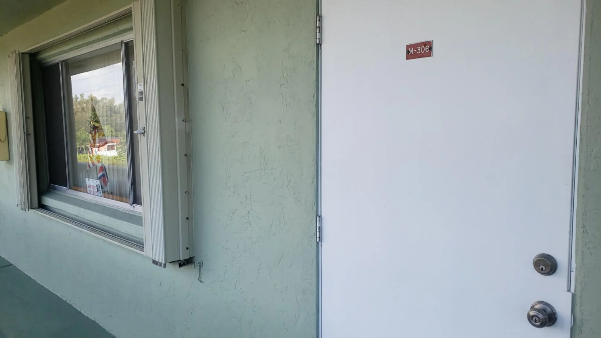 Property Slideshow image 2 of 40 | 3300 springdale blvd, Palm Springs, FL, 33461