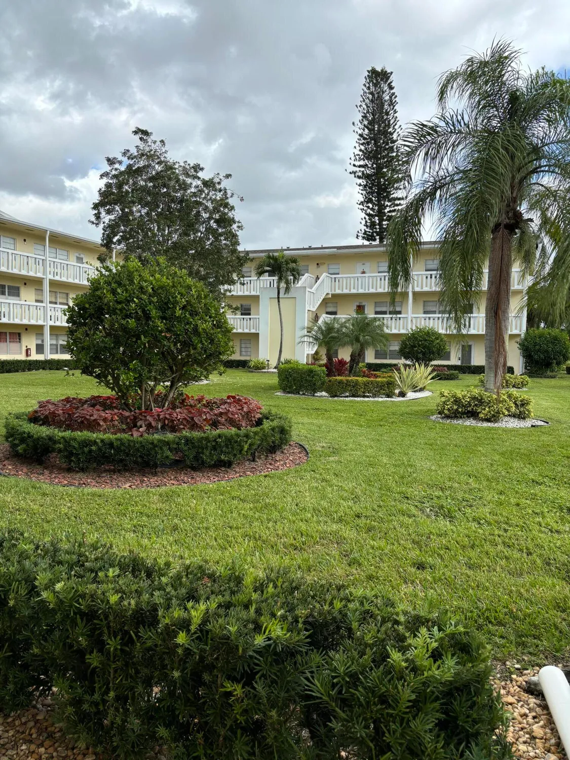 Property Slideshow image 4 of 19 | 200 dorset e unit e, Boca Raton, FL, 33434
