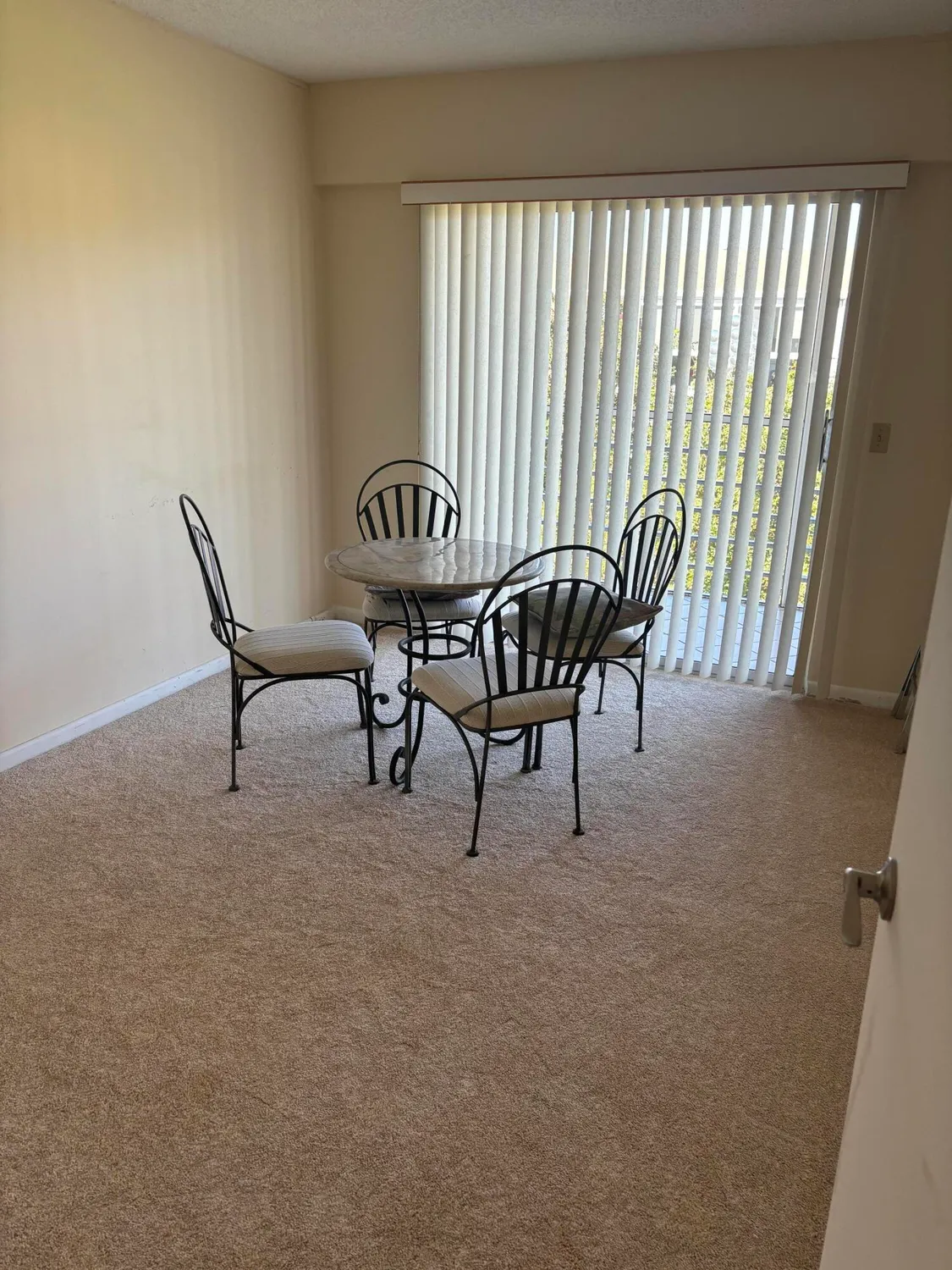 Property Slideshow image 7 of 19 | 200 dorset e unit e, Boca Raton, FL, 33434