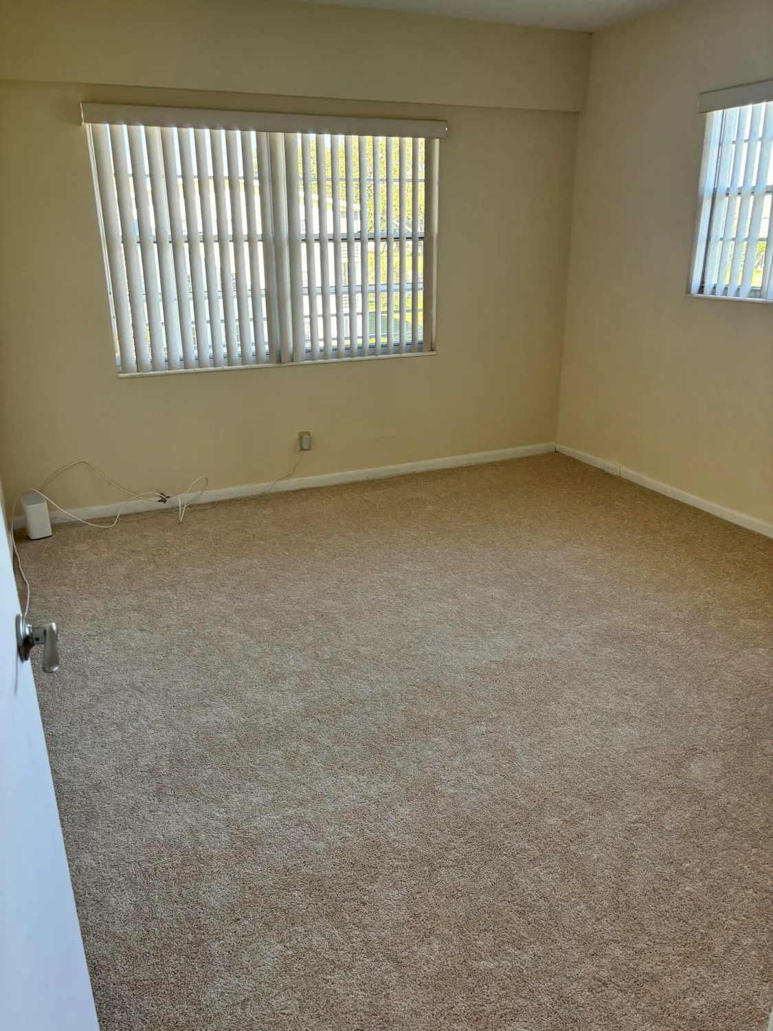 Property Slideshow image 9 of 19 | 200 dorset e unit e, Boca Raton, FL, 33434