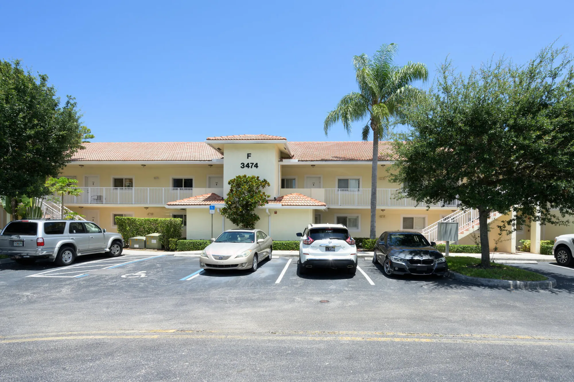 Property Slideshow image 2 of 19 | 3474 cypress trl f103, West Palm Beach, FL, 33417