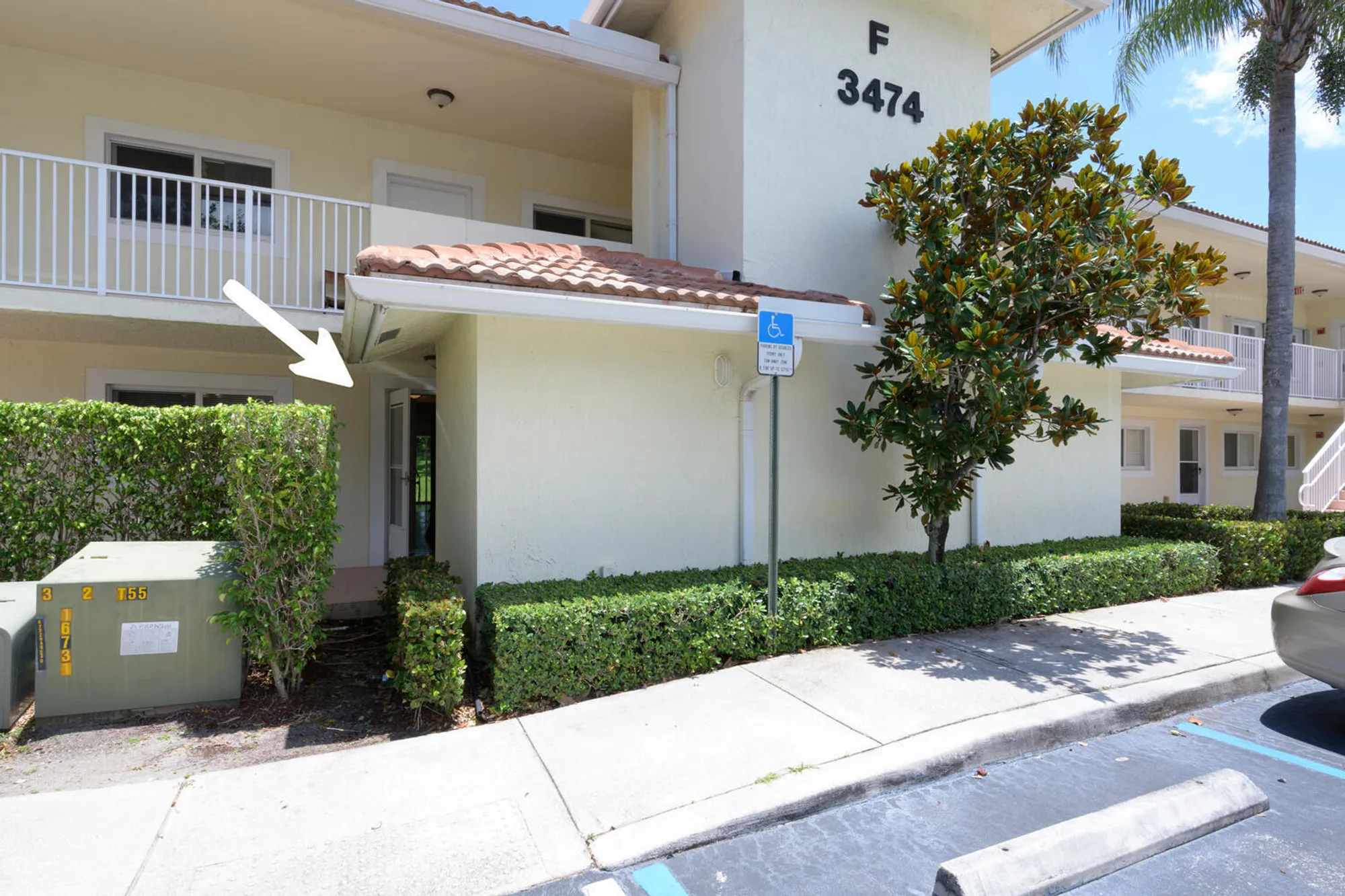 Property Slideshow image 4 of 19 | 3474 cypress trl f103, West Palm Beach, FL, 33417
