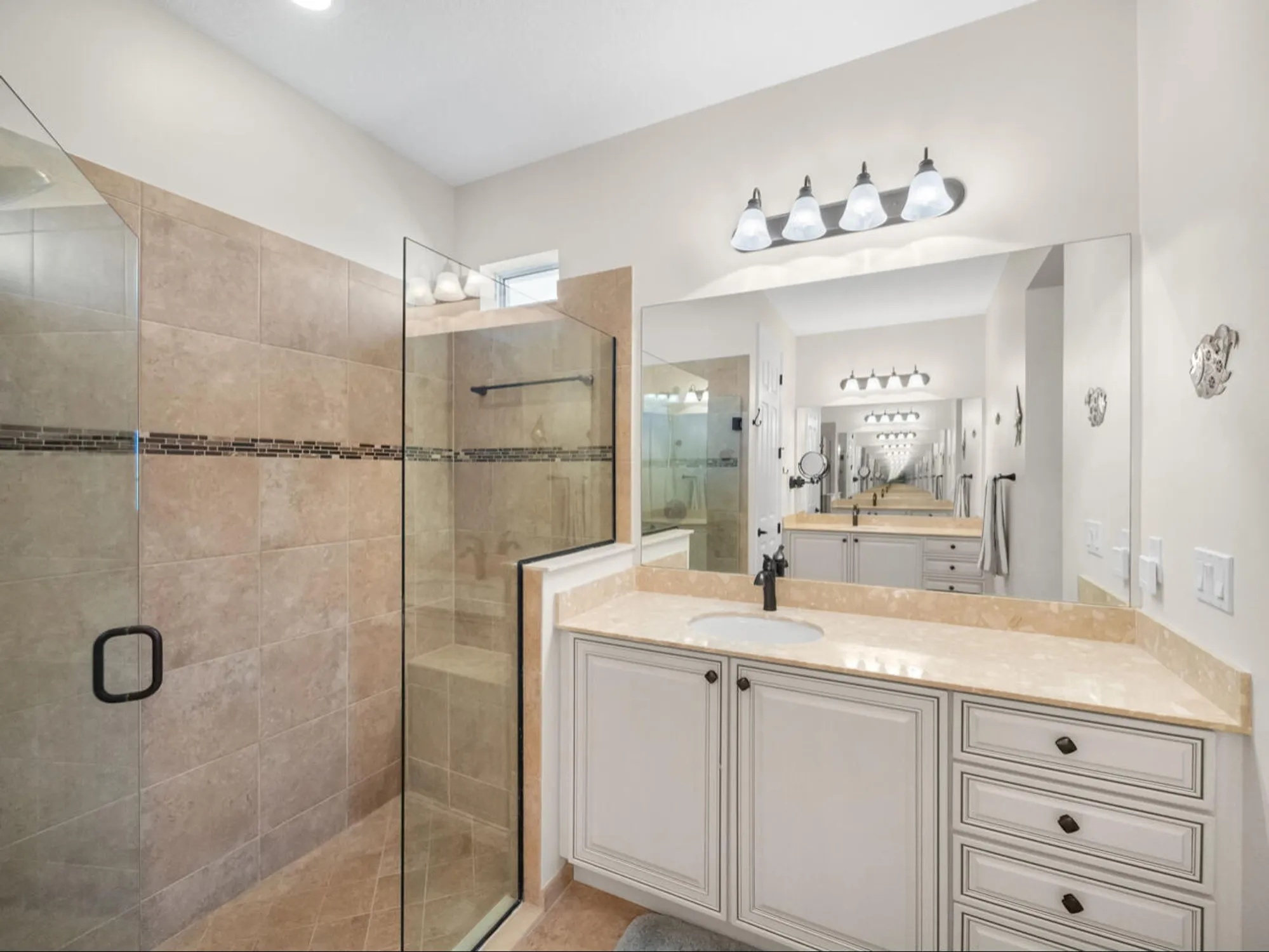 Property Slideshow image 9 of 29 | 10313 sw fernwood ave, Port Saint Lucie, FL, 34987