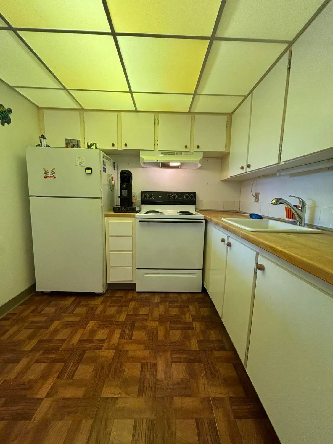 Property Slideshow image 7 of 14 | 3400 springdale blvd 307, Palm Springs, FL, 33461