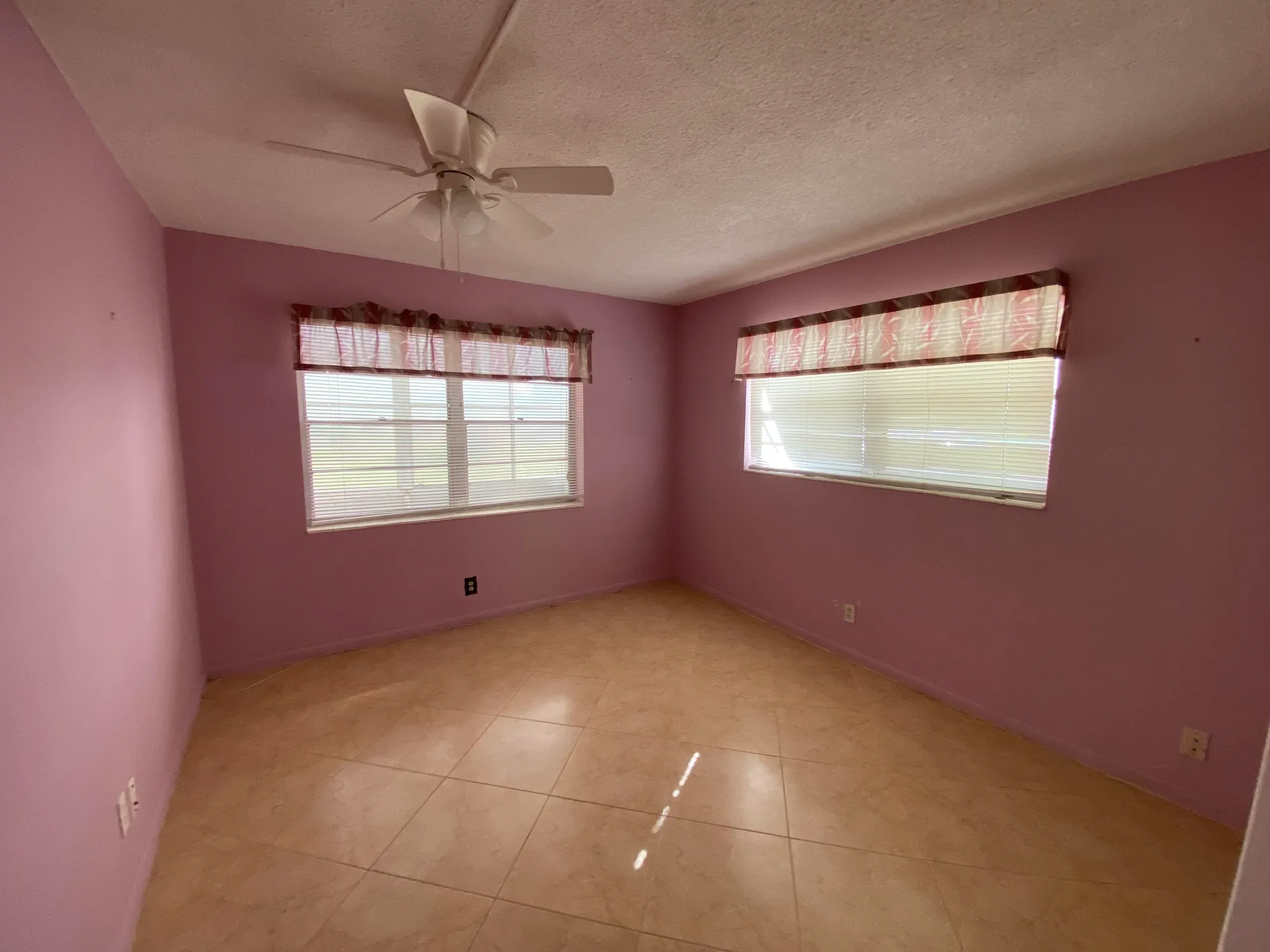 Property Slideshow image 14 of 40 | 95 cambridge e unit e, West Palm Beach, FL, 33417