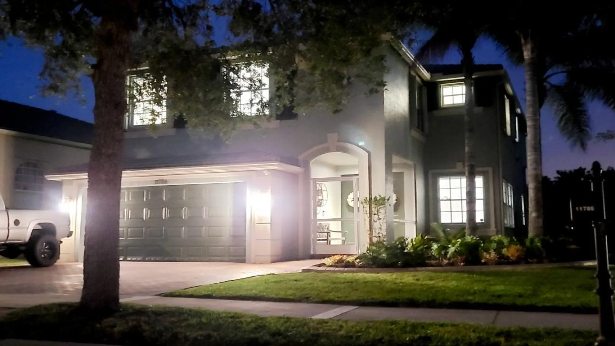 Property Slideshow image 2 of 38 | 11786 sw bennington cir, Port Saint Lucie, FL, 34987