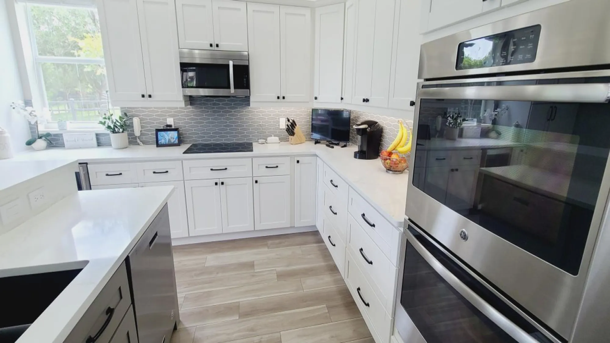 Property Slideshow image 11 of 38 | 11786 sw bennington cir, Port Saint Lucie, FL, 34987