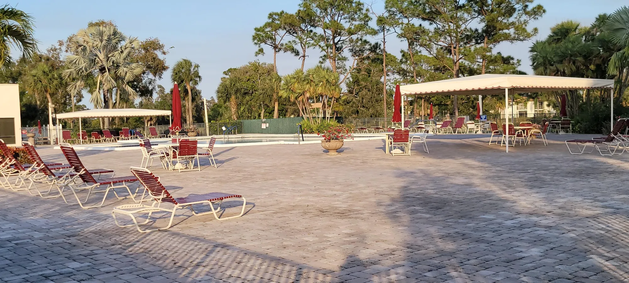 Property Slideshow image 13 of 16 | 4700 lucerne lakes blvd 407, Lake Worth, FL, 33467