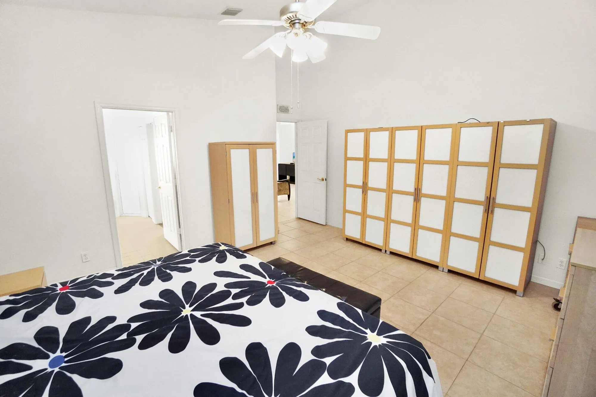 Property Slideshow image 11 of 21 | 318 nw toscane trl, Port Saint Lucie, FL, 34986