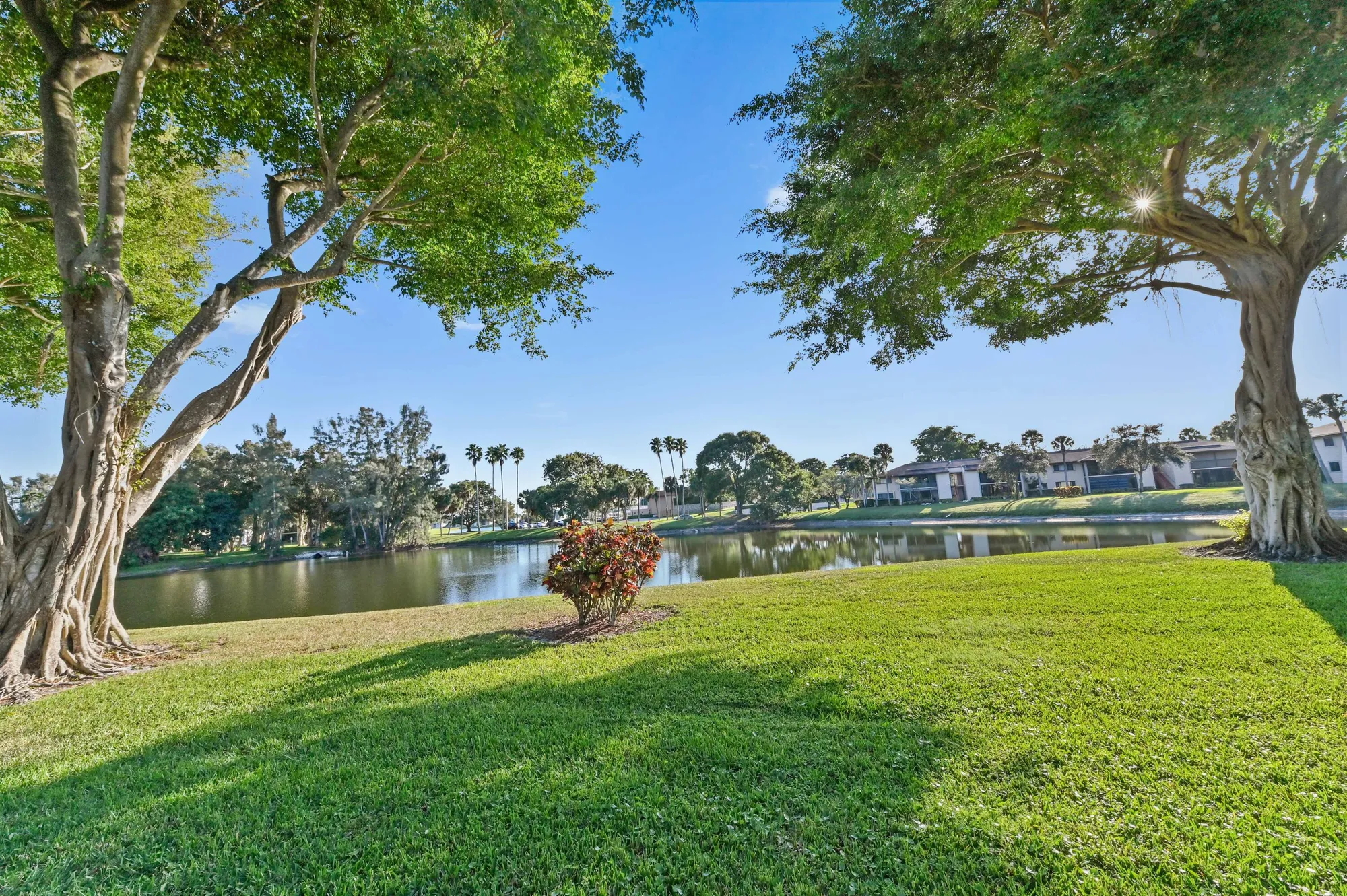 Property Slideshow image 20 of 50 | 15500 lakes of delray blvd apt 207, Delray Beach, FL, 33484