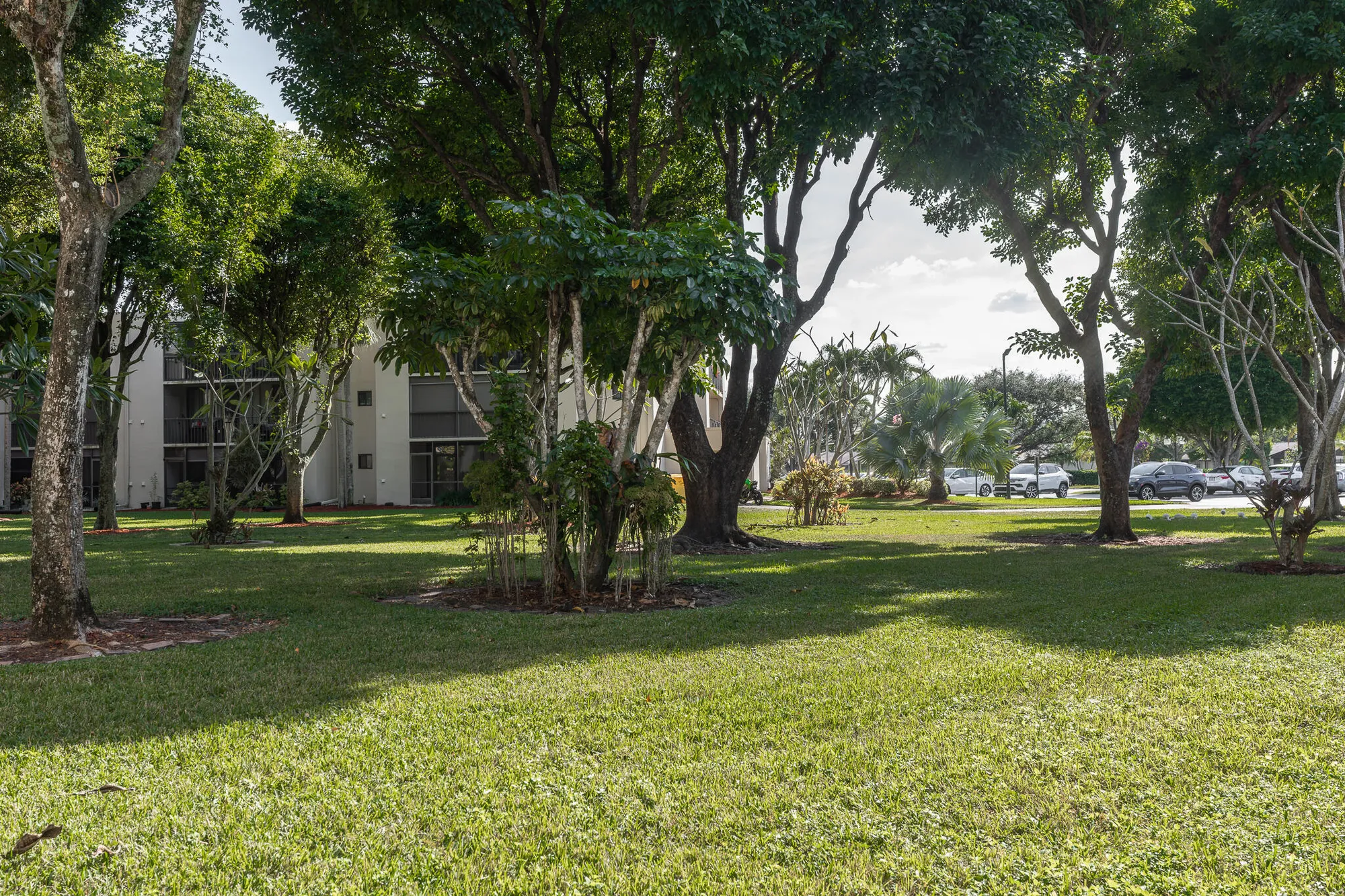 Property Slideshow image 33 of 37 | 5250 las verdes cir apt 116, Delray Beach, FL, 33484