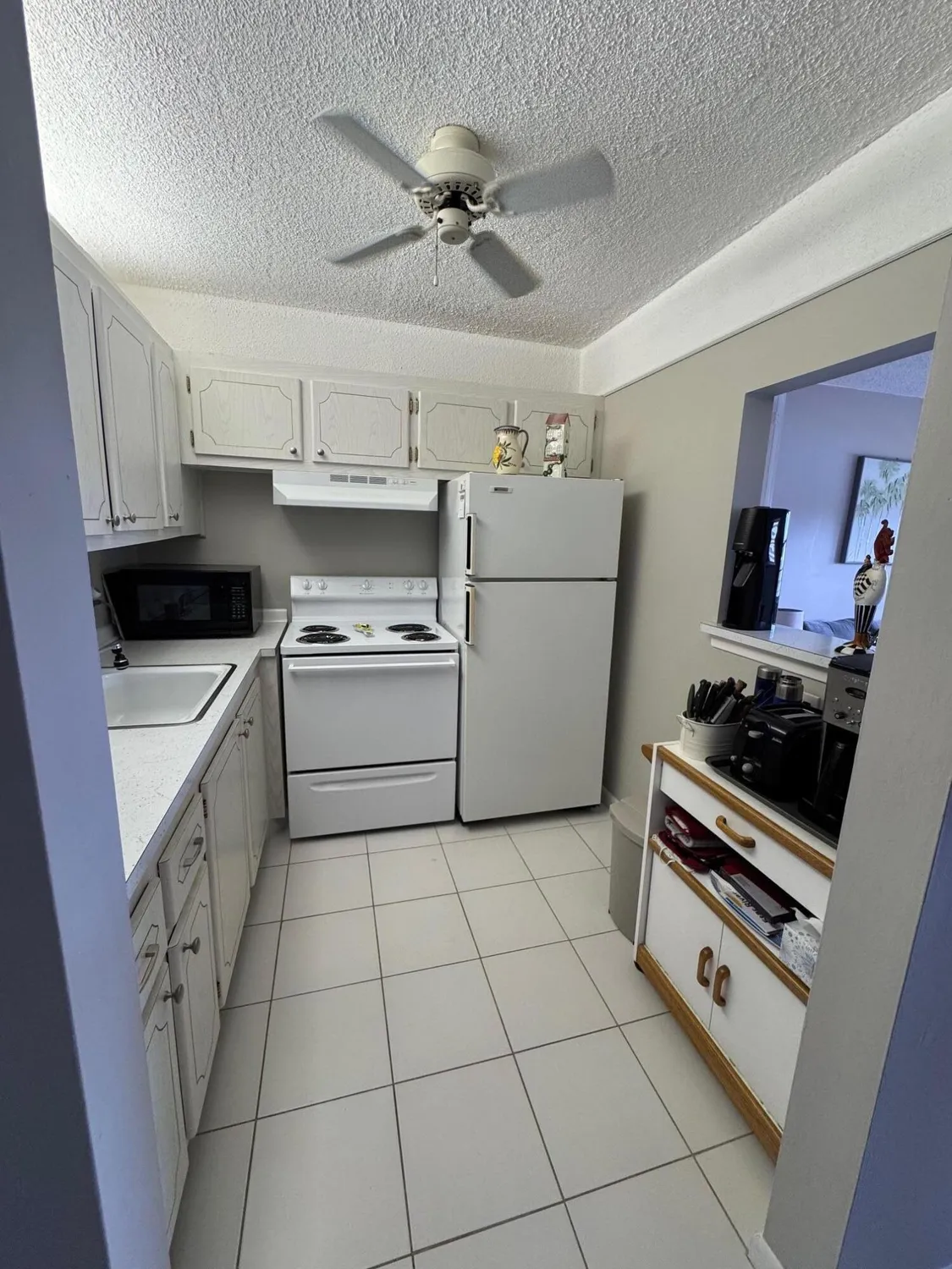 Property Slideshow image 4 of 10 | 387 chatham, West Palm Beach, FL, 33417