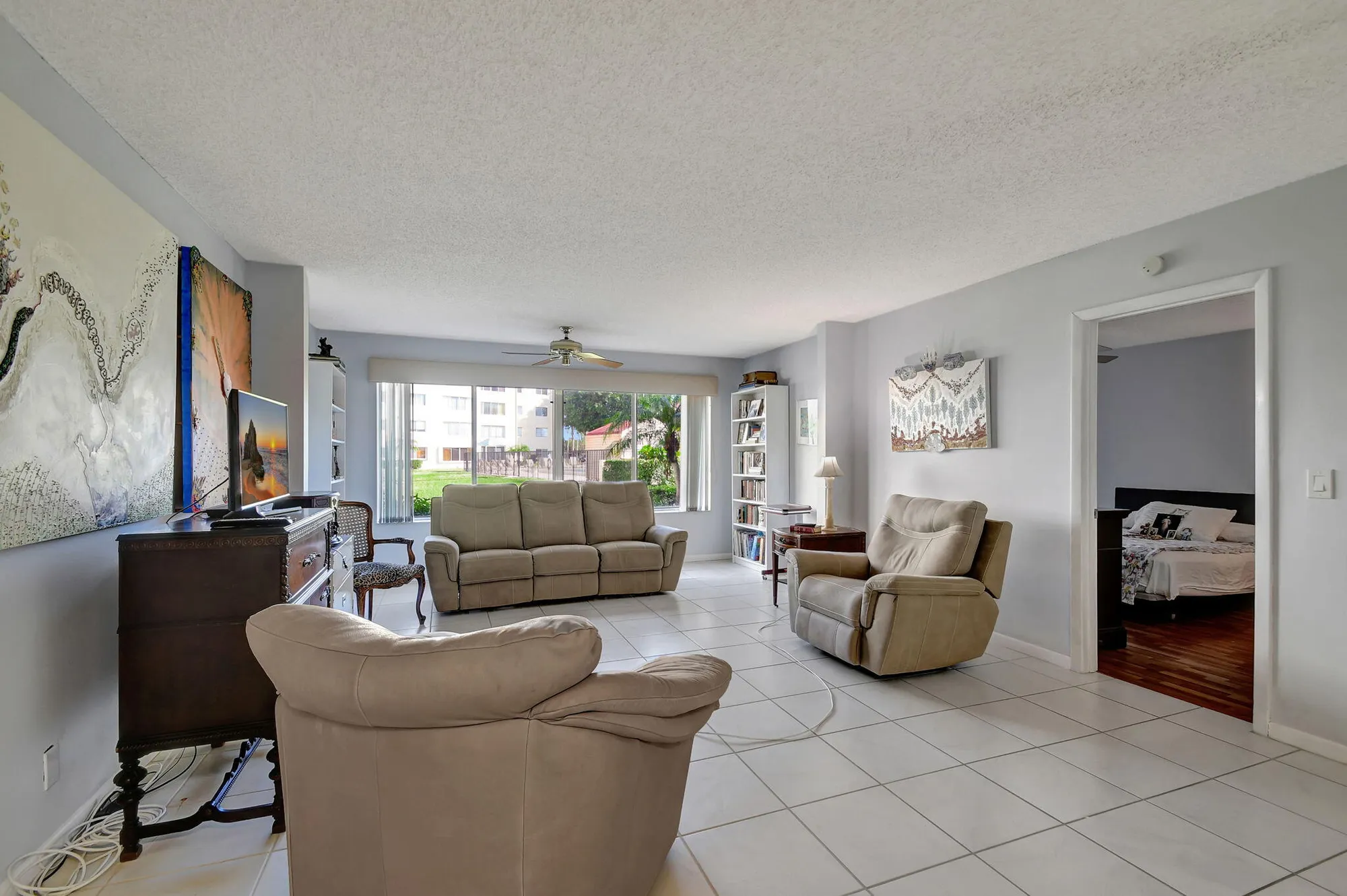 Property Slideshow image 14 of 73 | 6768 10th ave 113, Lake Worth, FL, 33467