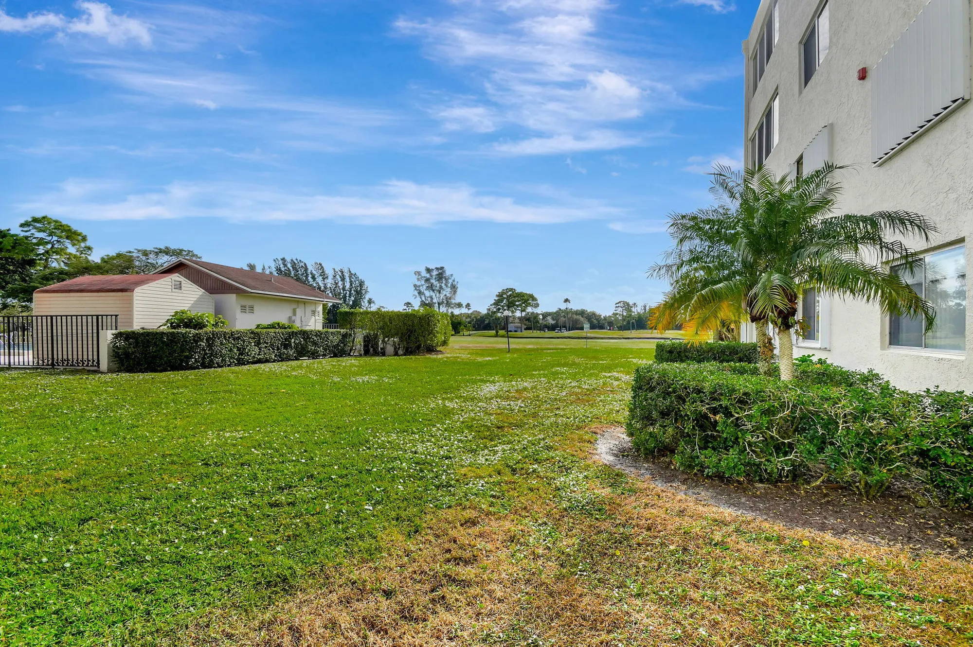 Property Slideshow image 35 of 73 | 6768 10th ave 113, Lake Worth, FL, 33467
