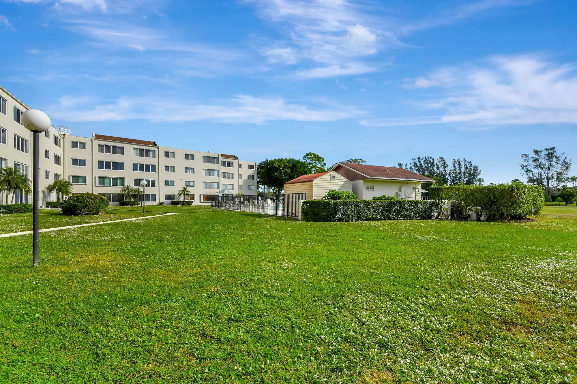 Property Slideshow image 36 of 73 | 6768 10th ave 113, Lake Worth, FL, 33467