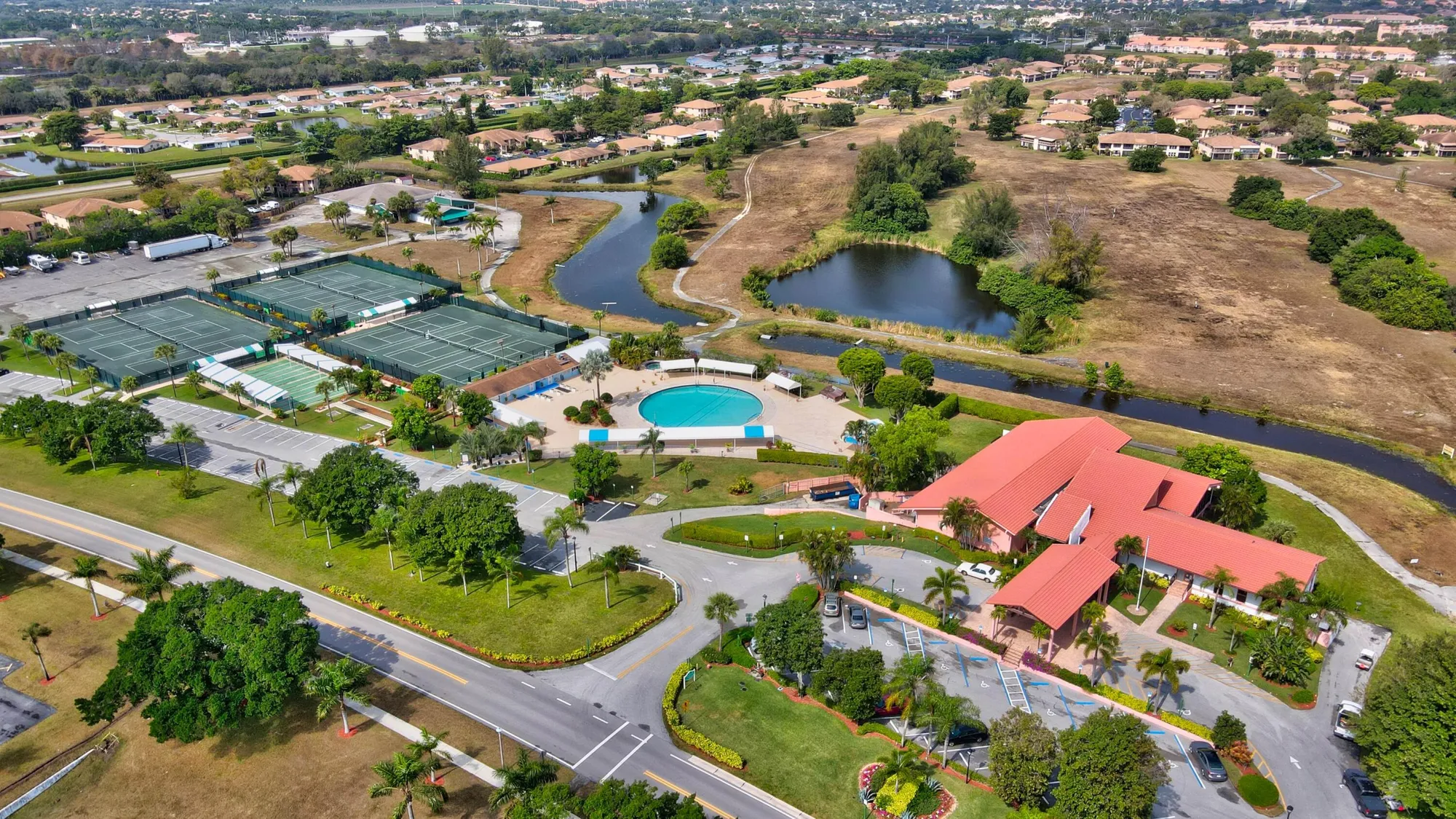 Property Slideshow image 37 of 39 | 13960 via flora h, Delray Beach, FL, 33484