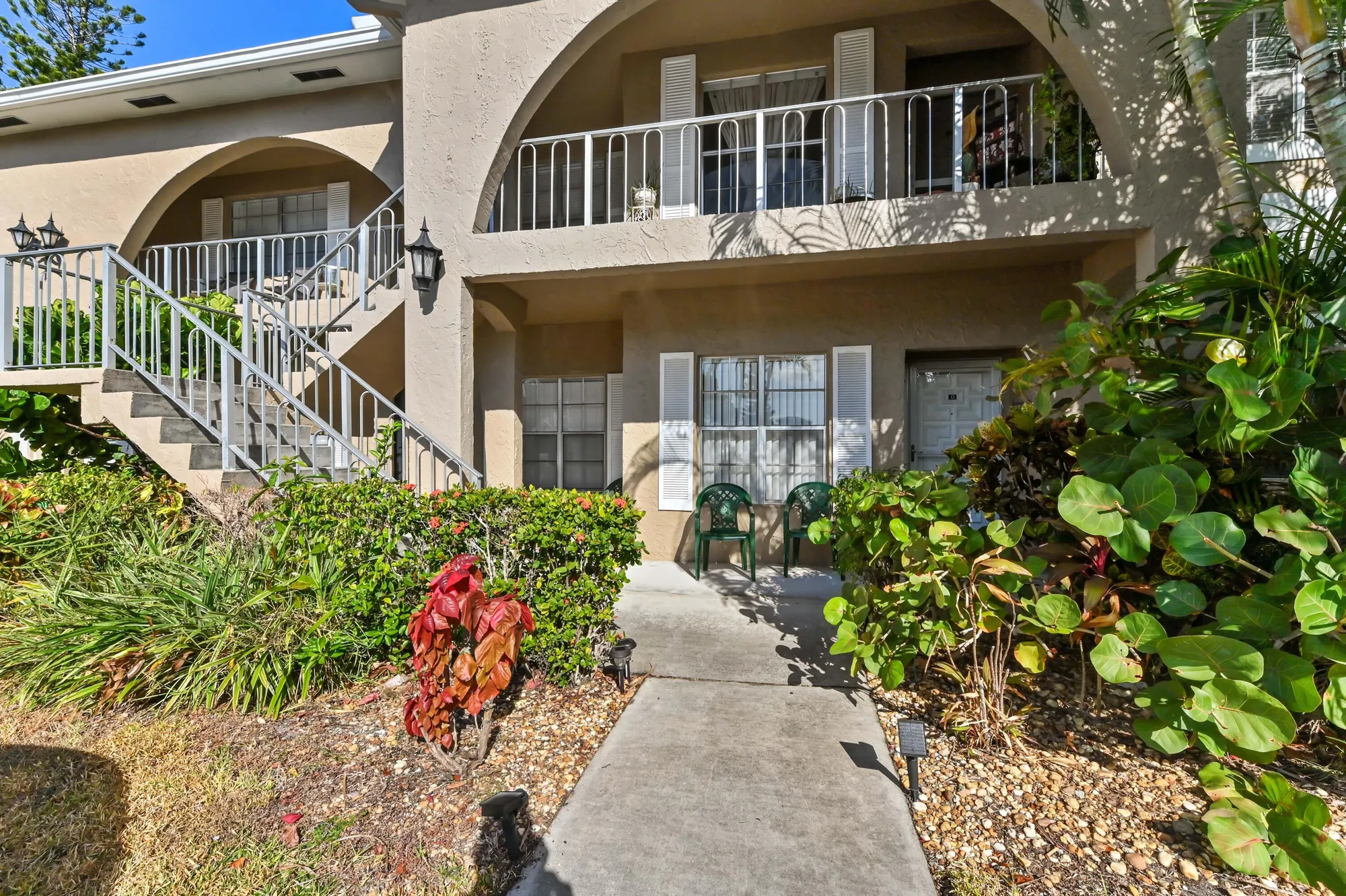 Property Slideshow image 1 of 39 | 13960 via flora h, Delray Beach, FL, 33484