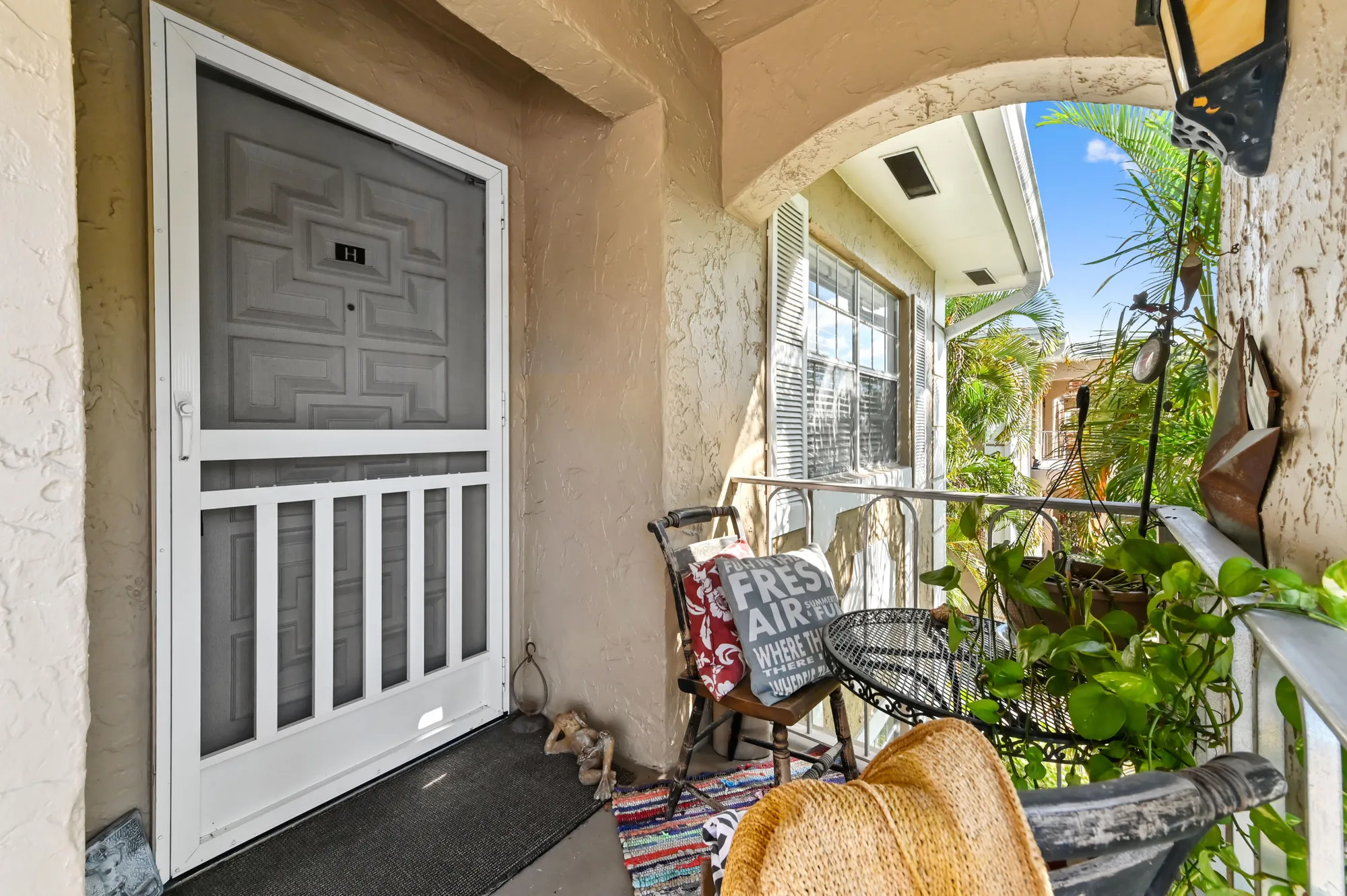 Property Slideshow image 4 of 39 | 13960 via flora h, Delray Beach, FL, 33484