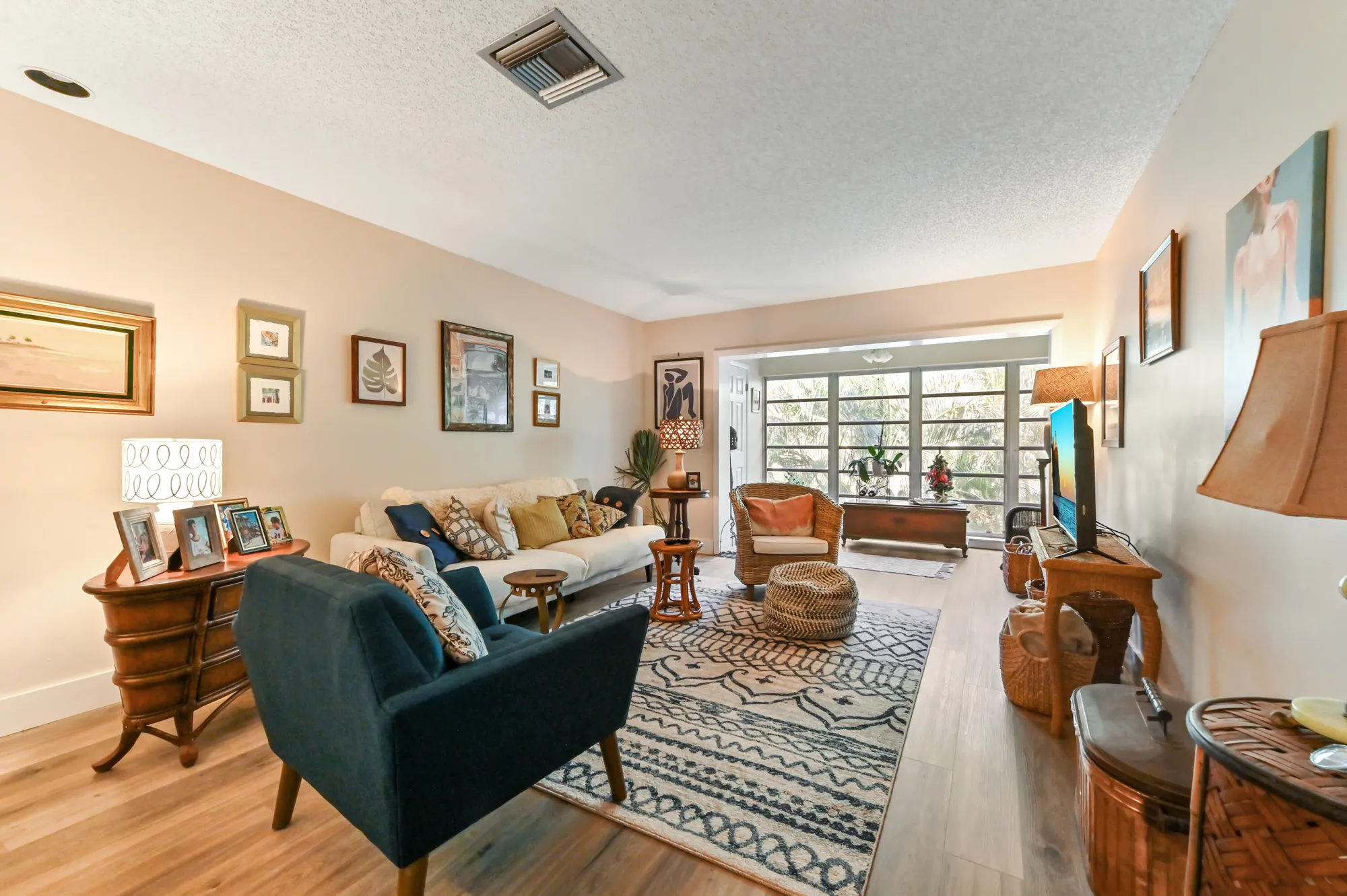 Property Slideshow image 15 of 39 | 13960 via flora h, Delray Beach, FL, 33484