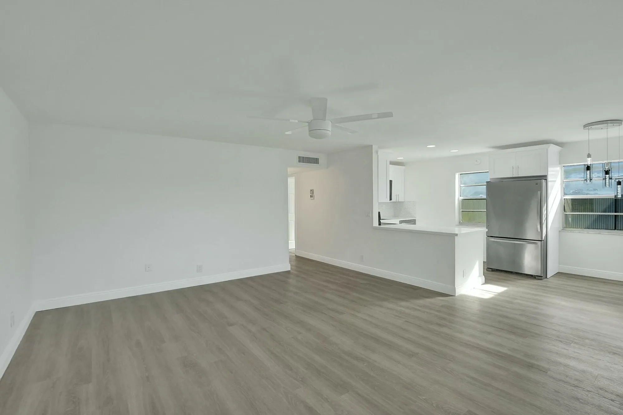 Property Slideshow image 19 of 40 | 710 burgundy o, Delray Beach, FL, 33484