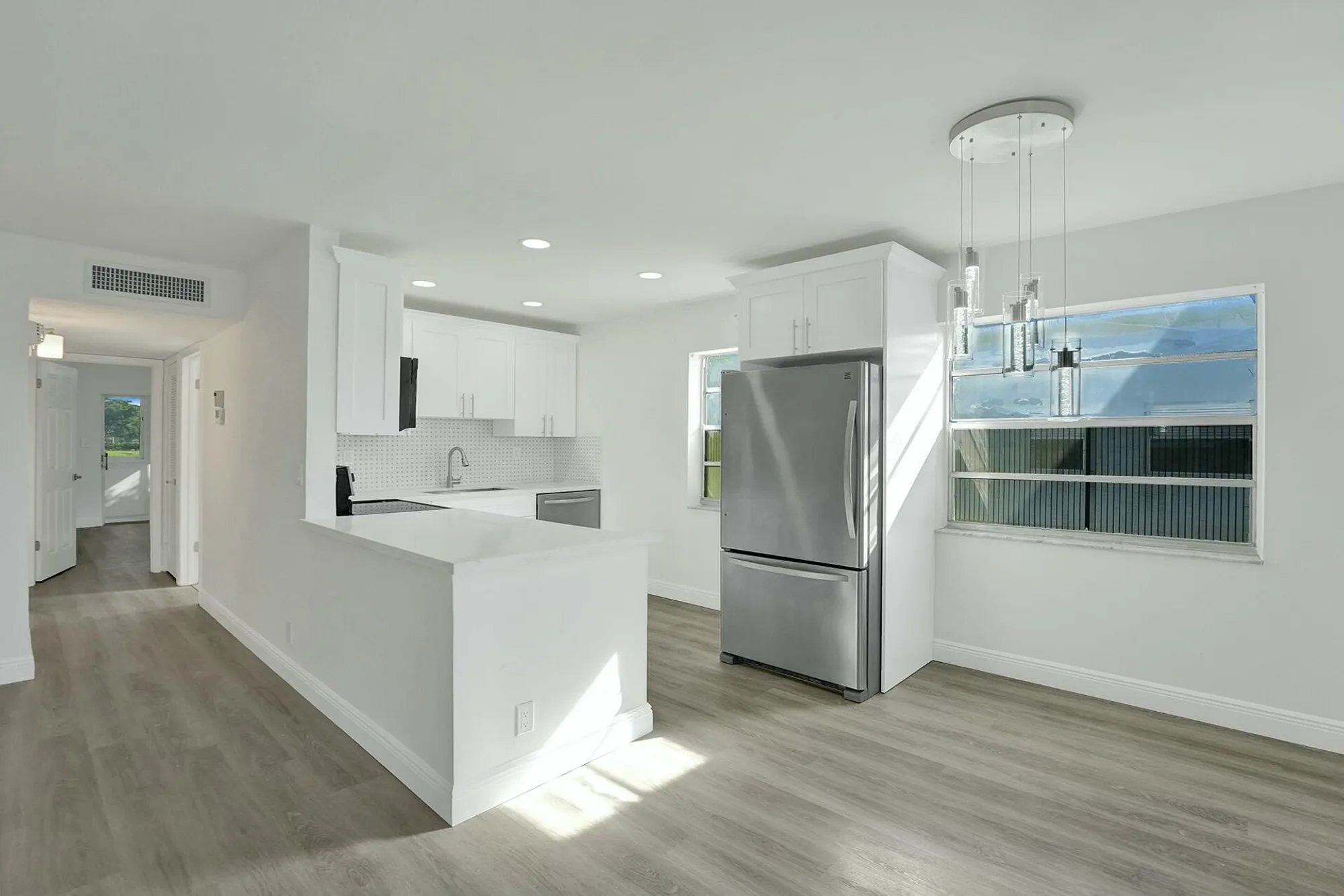 Property Slideshow image 20 of 40 | 710 burgundy o, Delray Beach, FL, 33484