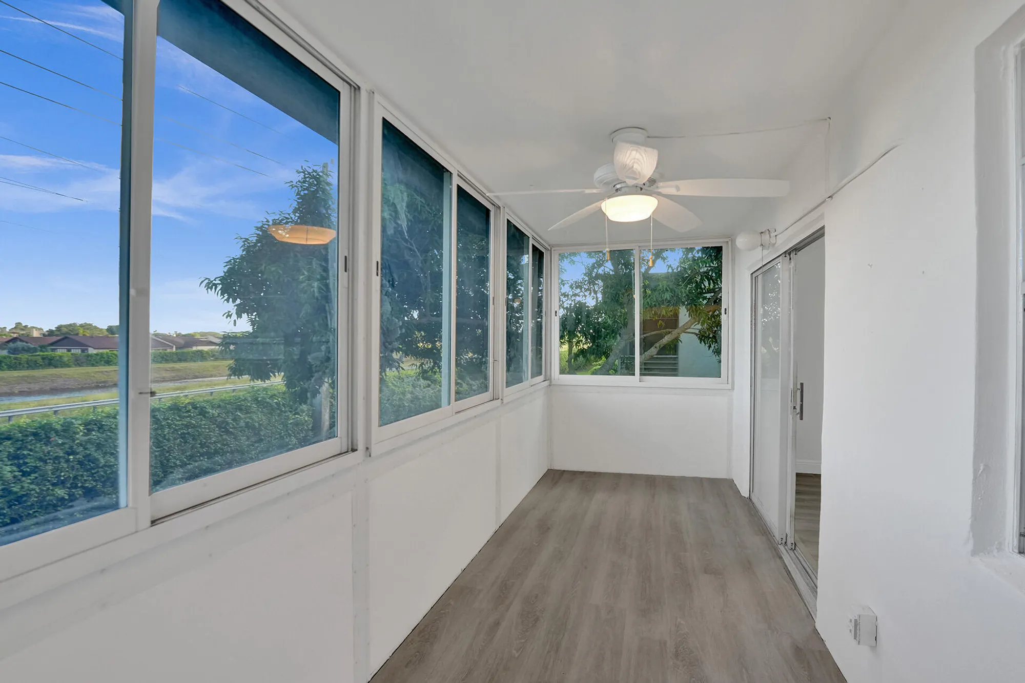 Property Slideshow image 11 of 40 | 710 burgundy o, Delray Beach, FL, 33484