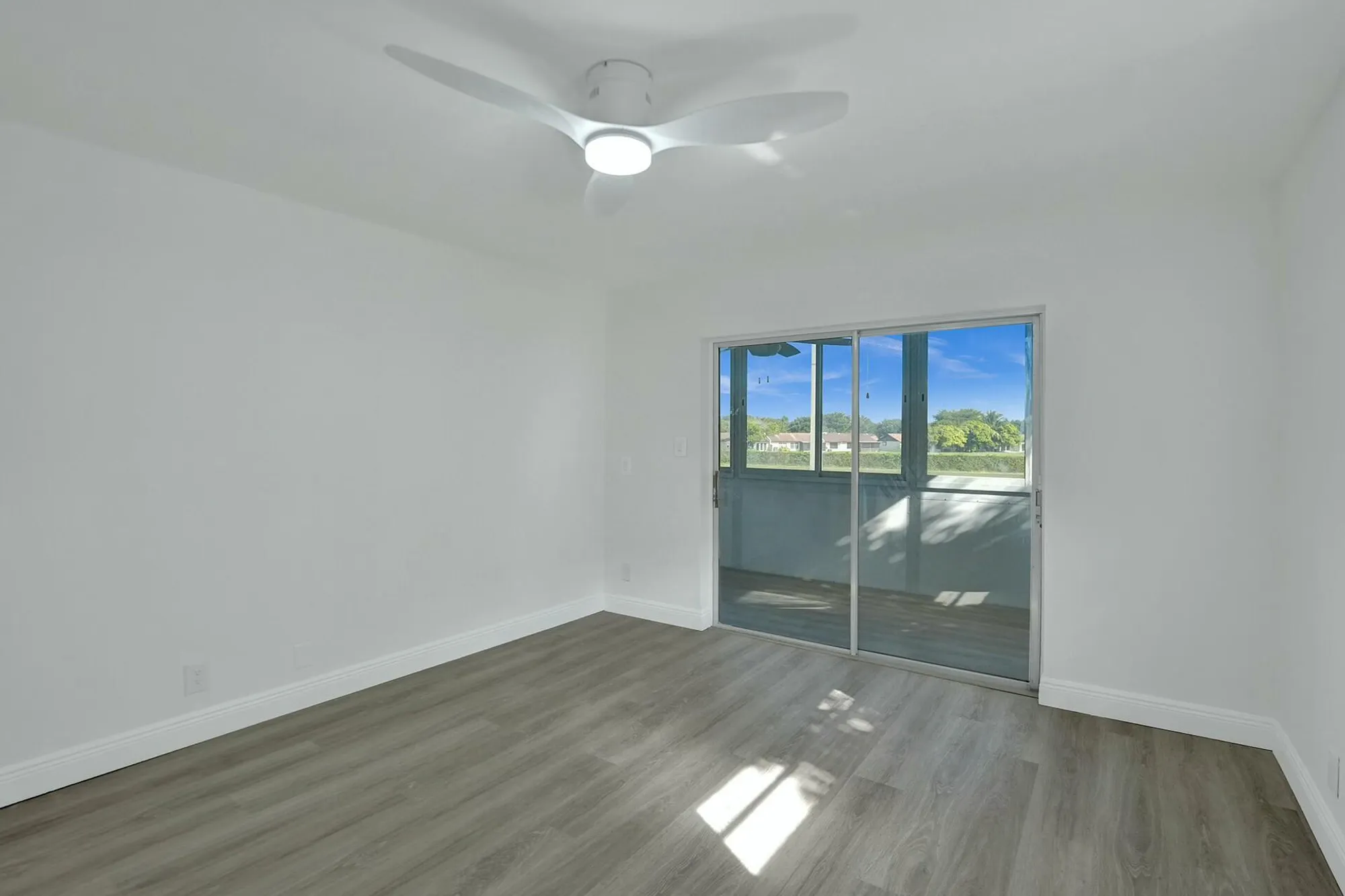 Property Slideshow image 35 of 40 | 710 burgundy o, Delray Beach, FL, 33484