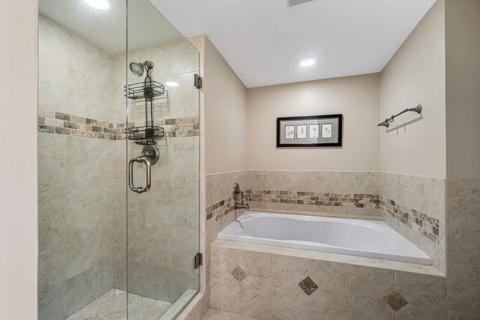 Property Slideshow image 10 of 34 | 22 westgate ln h, Boynton Beach, FL, 33436