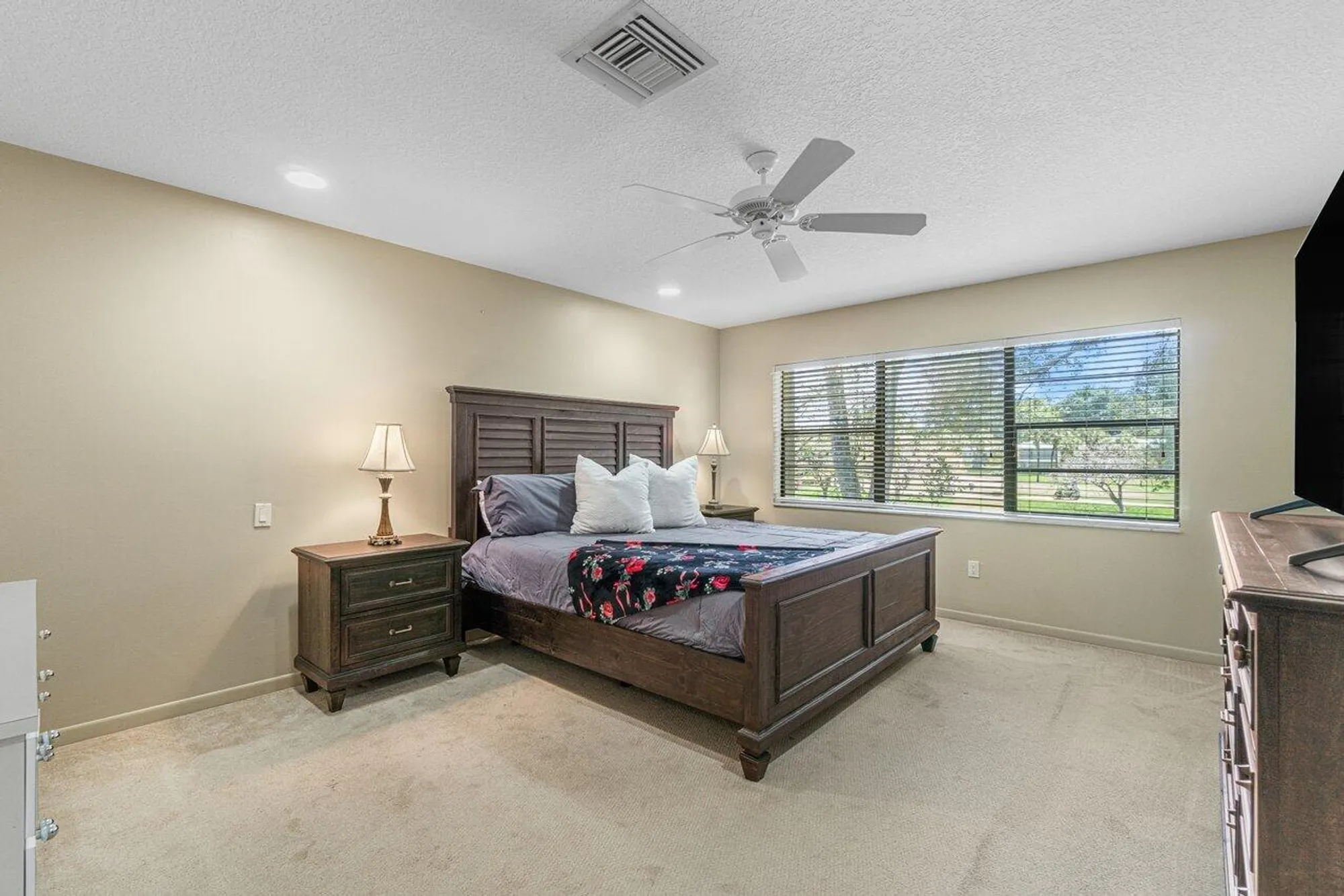 Property Slideshow image 7 of 34 | 22 westgate ln h, Boynton Beach, FL, 33436