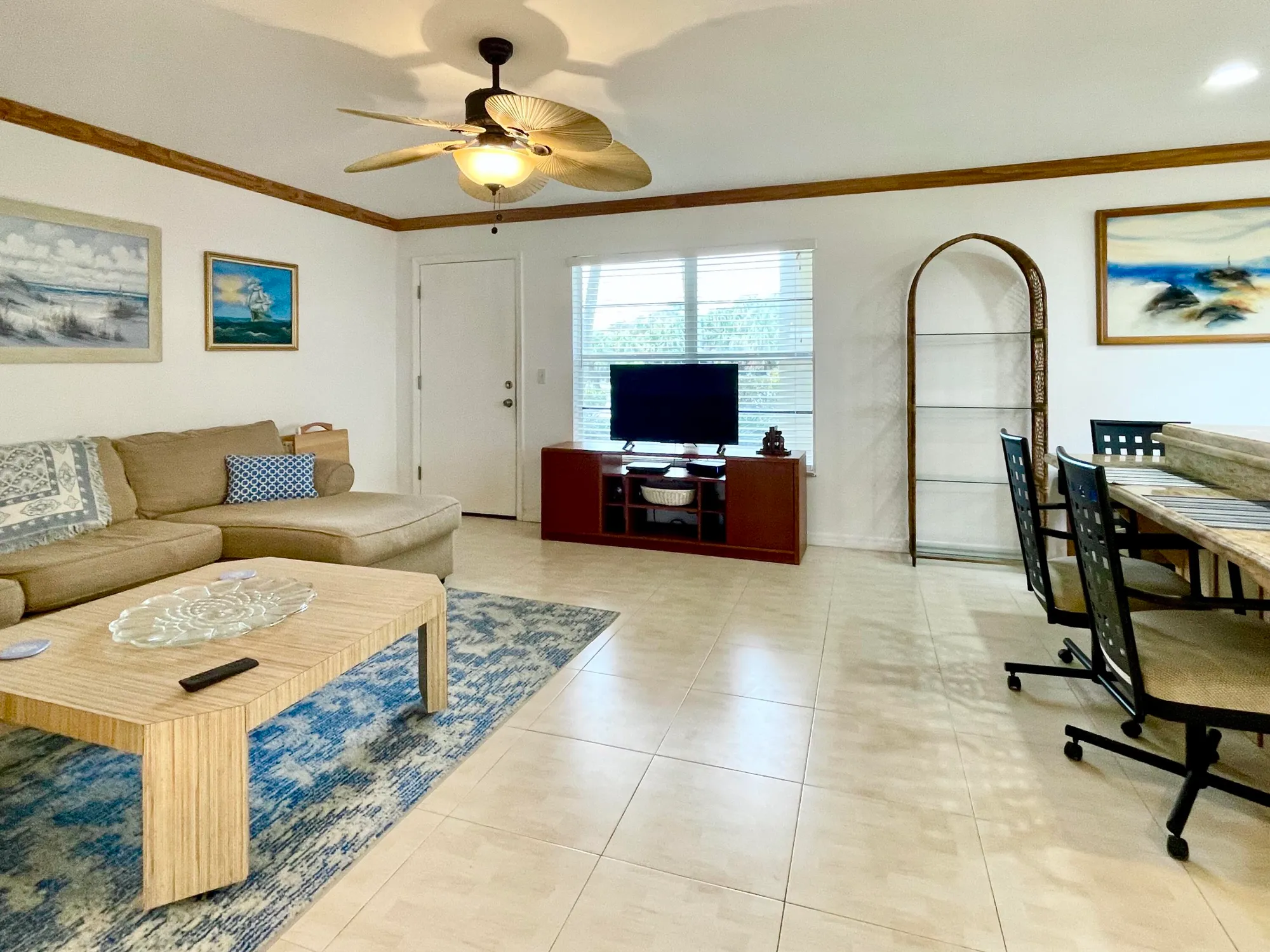 Property Slideshow image 12 of 28 | 5400 a1a apt a2, Vero Beach, FL, 32963