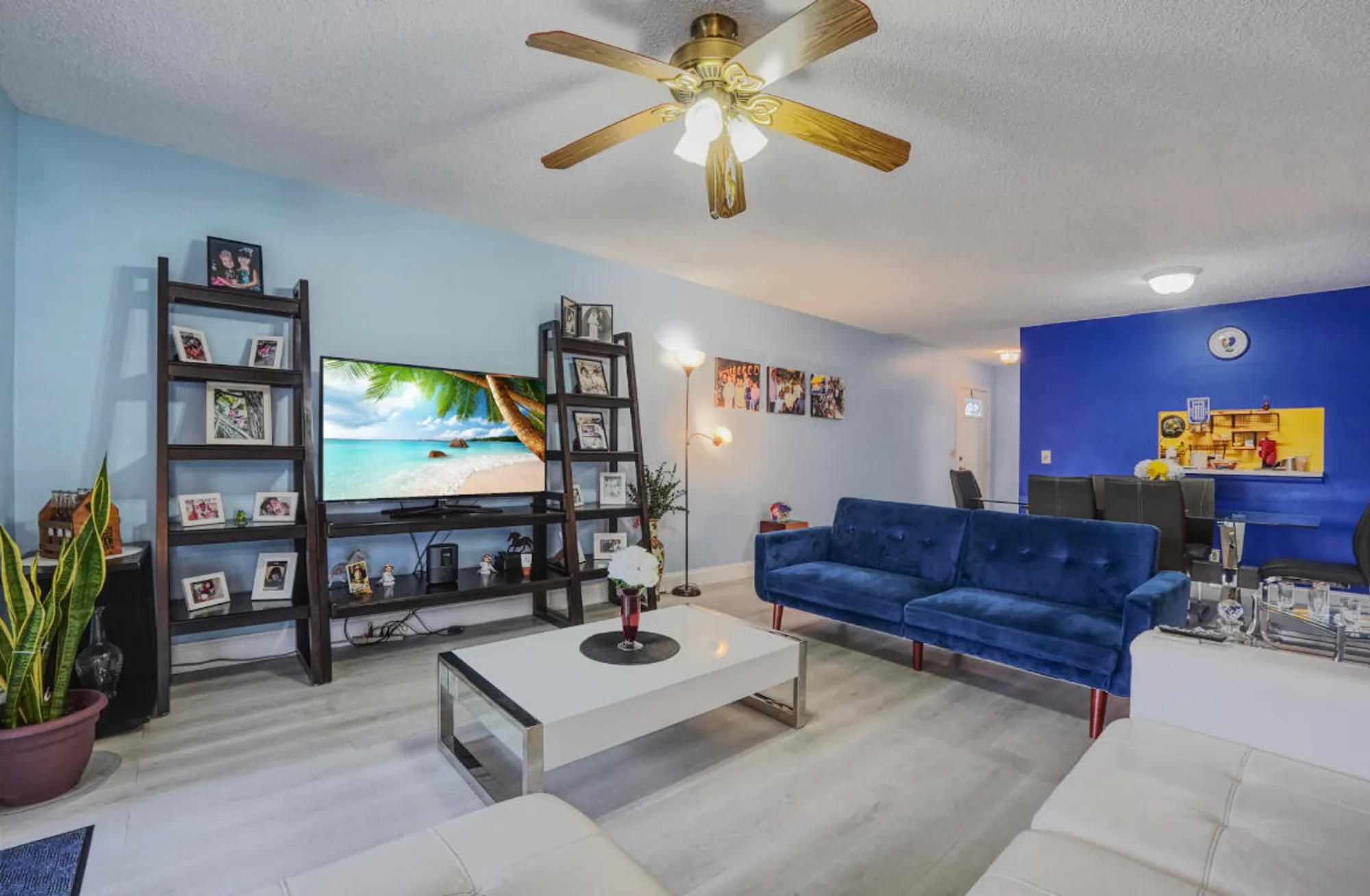 Property Slideshow image 6 of 20 | 12012 greenway cir 209, Royal Palm Beach, FL, 33411