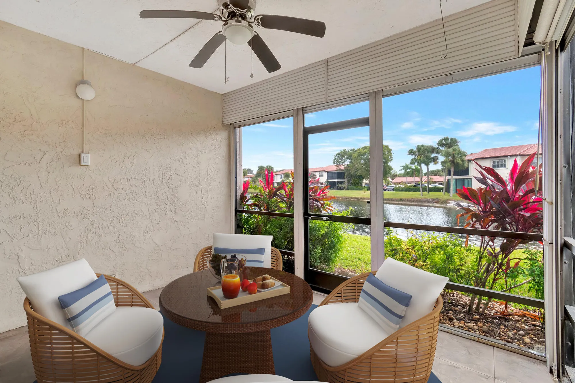 Property Slideshow image 14 of 37 | 7898 eastlake dr apt 7g, Boca Raton, FL, 33433