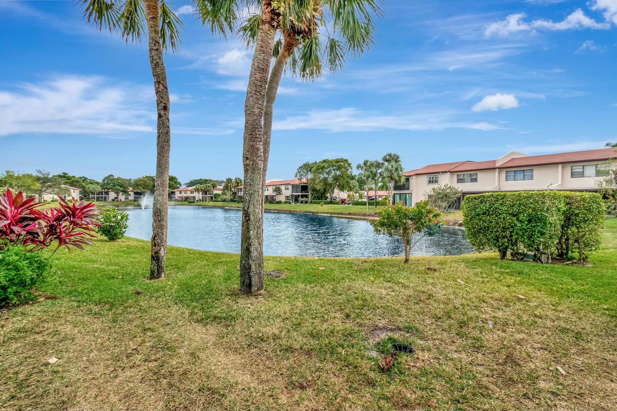 Property Slideshow image 30 of 37 | 7898 eastlake dr apt 7g, Boca Raton, FL, 33433