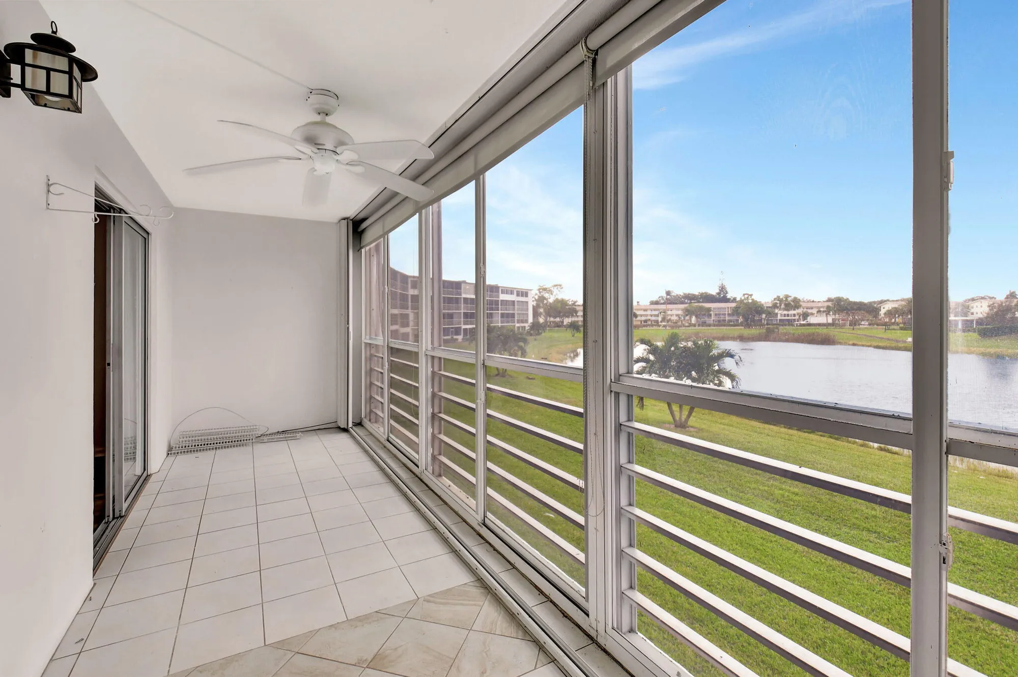 Property Slideshow image 23 of 66 | 2074 exeter e unit e2074, Boca Raton, FL, 33434