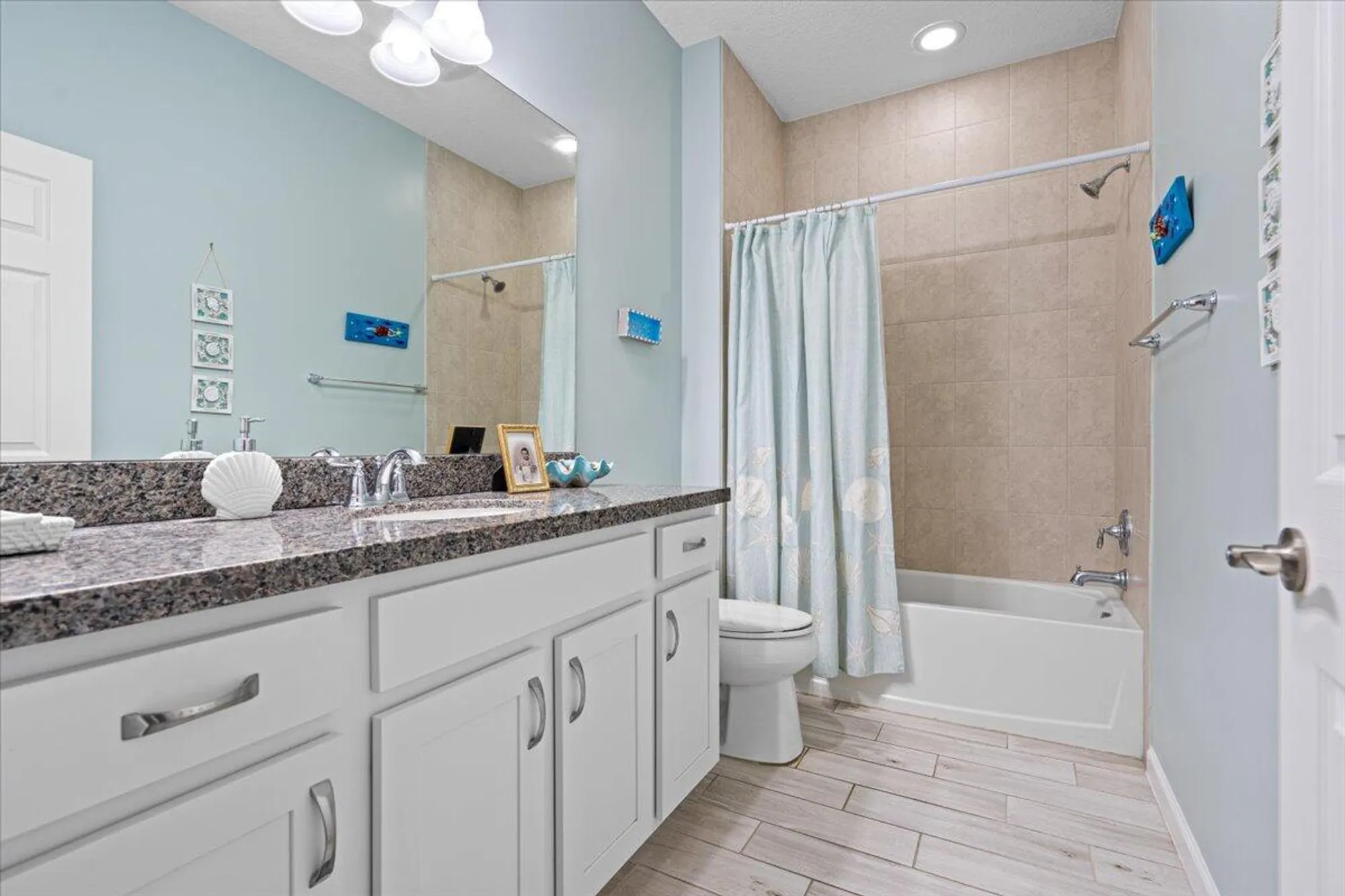Property Slideshow image 19 of 60 | 11585 sw lake park dr, Port Saint Lucie, FL, 34987