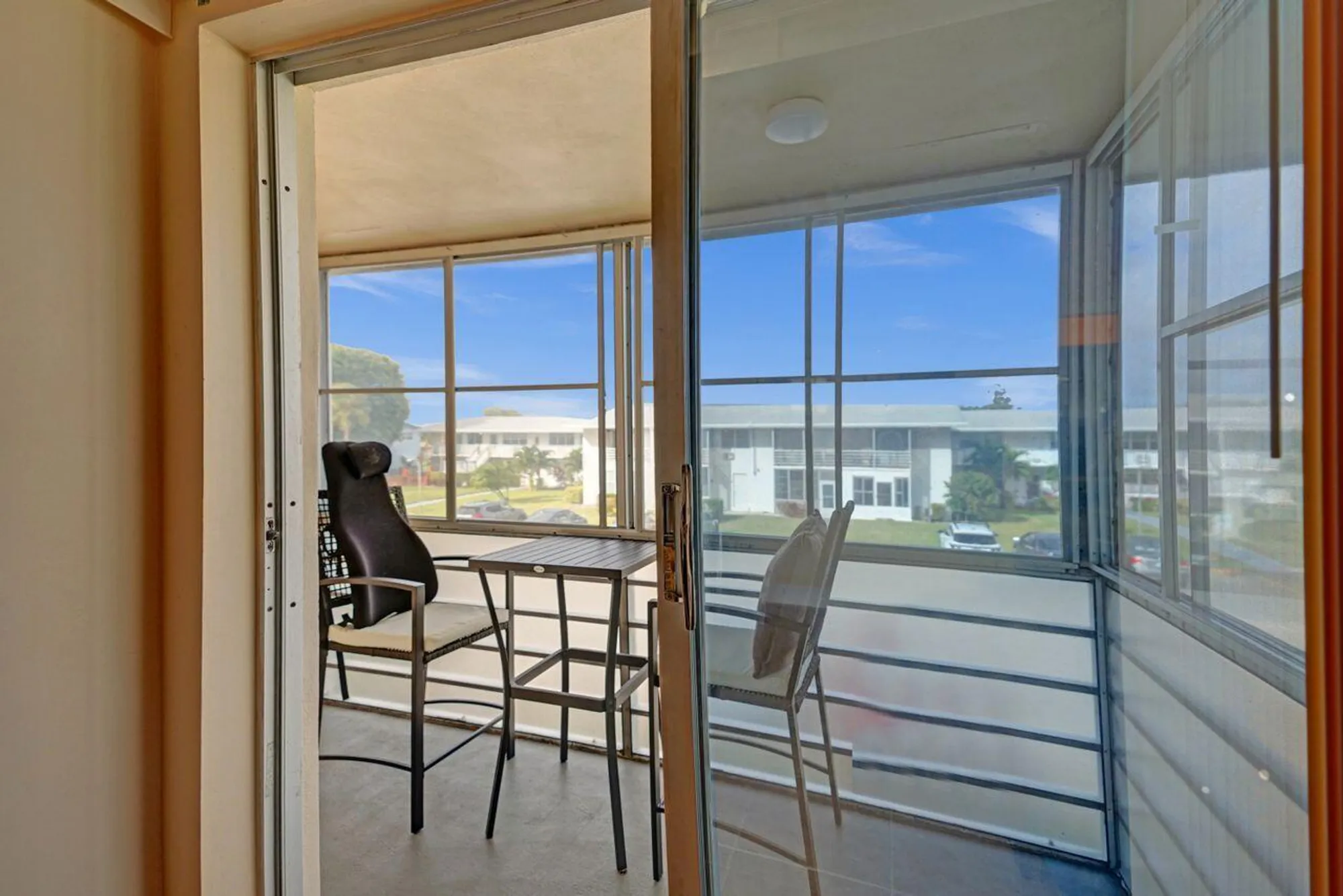 Property Slideshow image 11 of 45 | 116 easthampton e unit e, West Palm Beach, FL, 33417